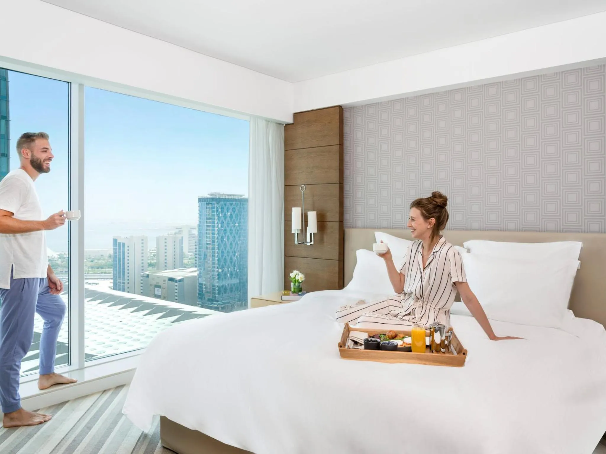 Property building, Bed in Pullman Doha West Bay