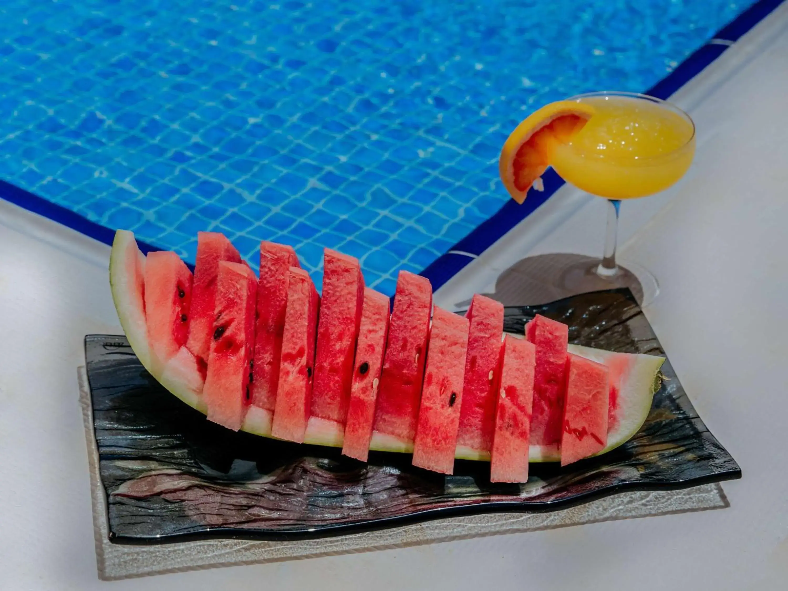 Restaurant/places to eat in Pullman Doha West Bay Restaurant/places to eat in Pullman Doha West Bay