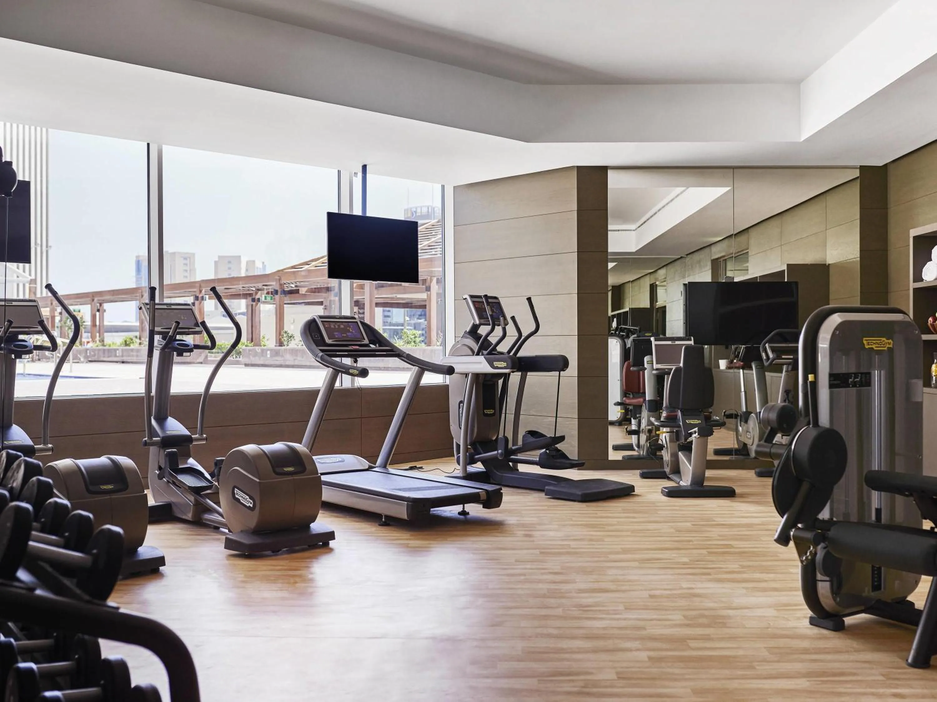 Fitness centre/facilities in Pullman Doha West Bay