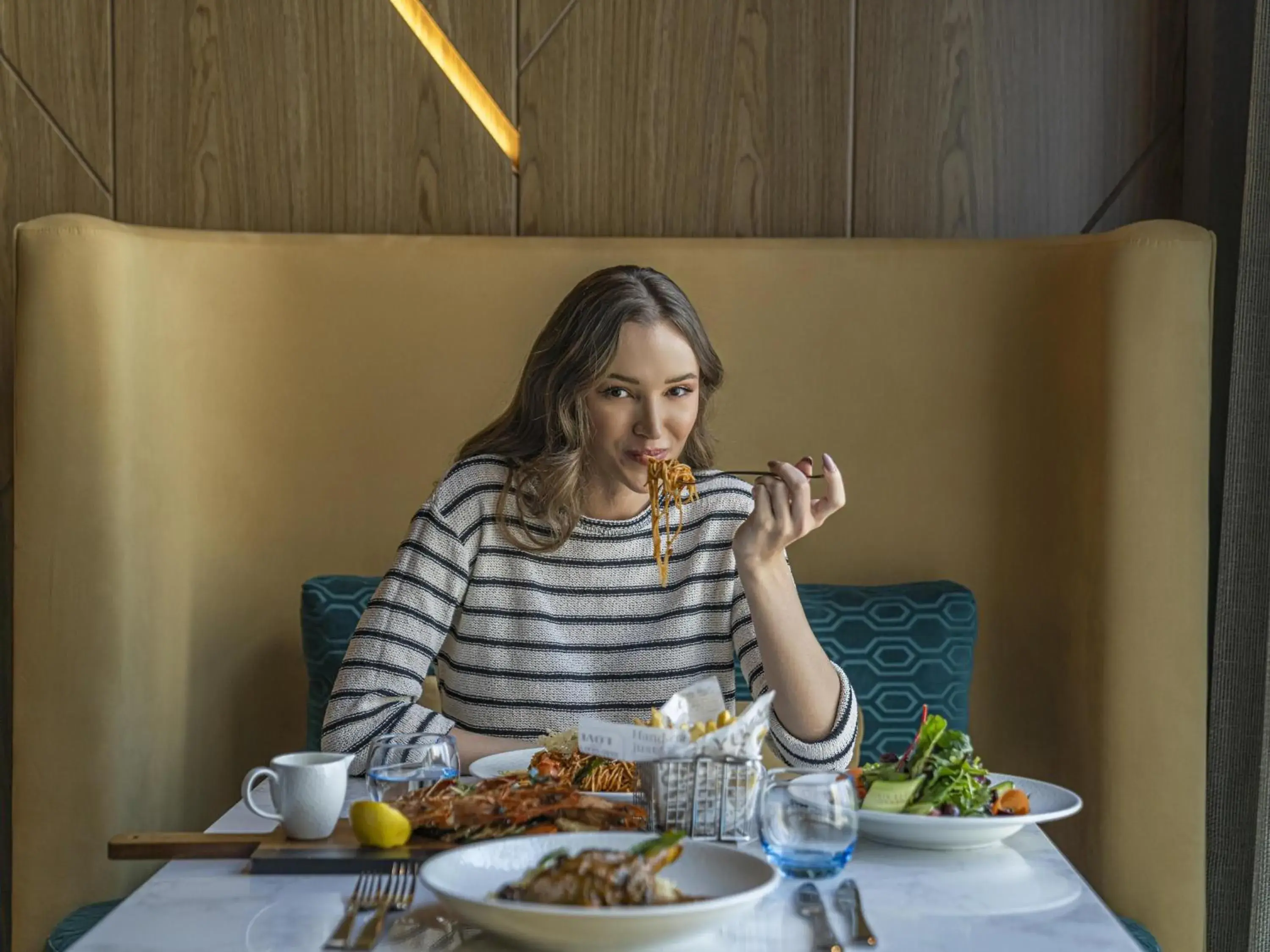 Restaurant/places to eat in Pullman Sharjah Restaurant/places to eat in Pullman Sharjah