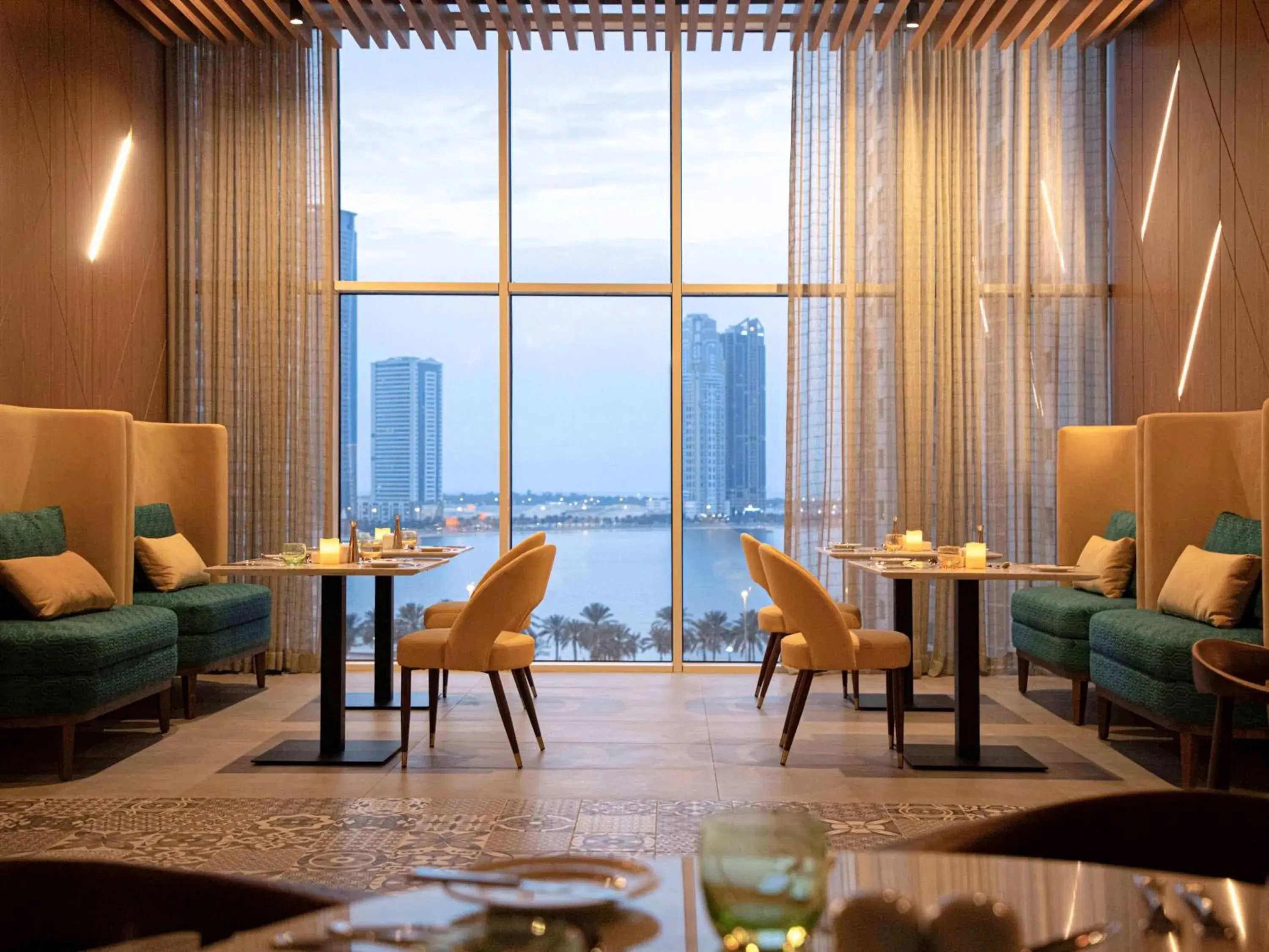 Restaurant/places to eat in Pullman Sharjah Restaurant/places to eat in Pullman Sharjah