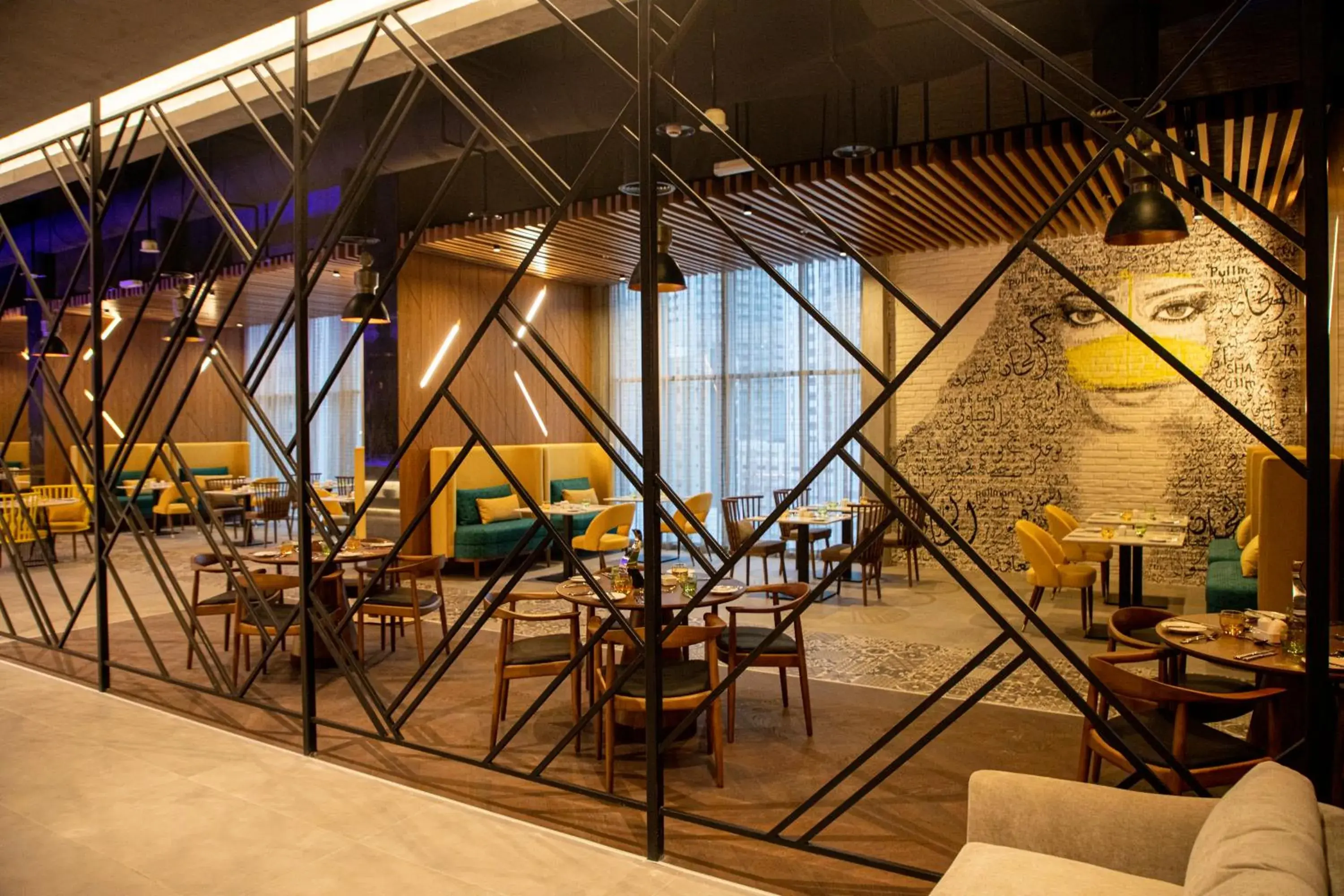 Restaurant/places to eat in Pullman Sharjah Restaurant/places to eat in Pullman Sharjah