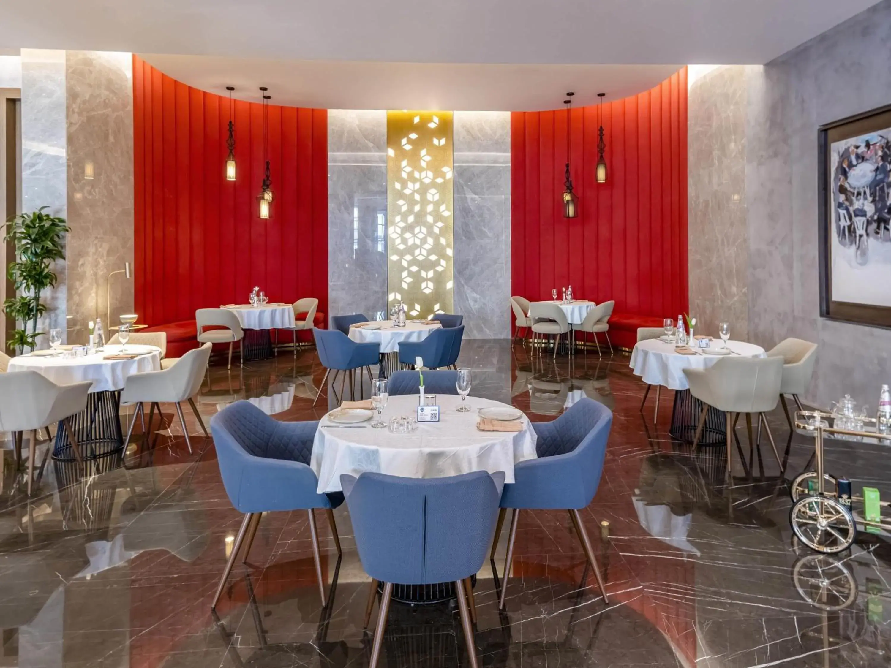 Restaurant/places to eat in Pullman Sharjah Restaurant/places to eat in Pullman Sharjah