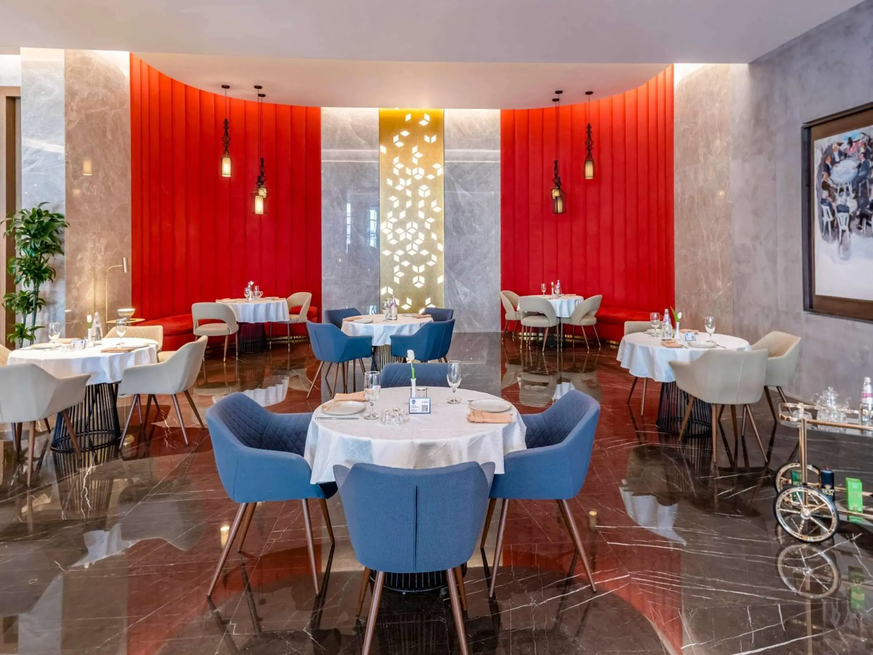 Restaurant/places to eat in Pullman Sharjah Restaurant/places to eat in Pullman Sharjah