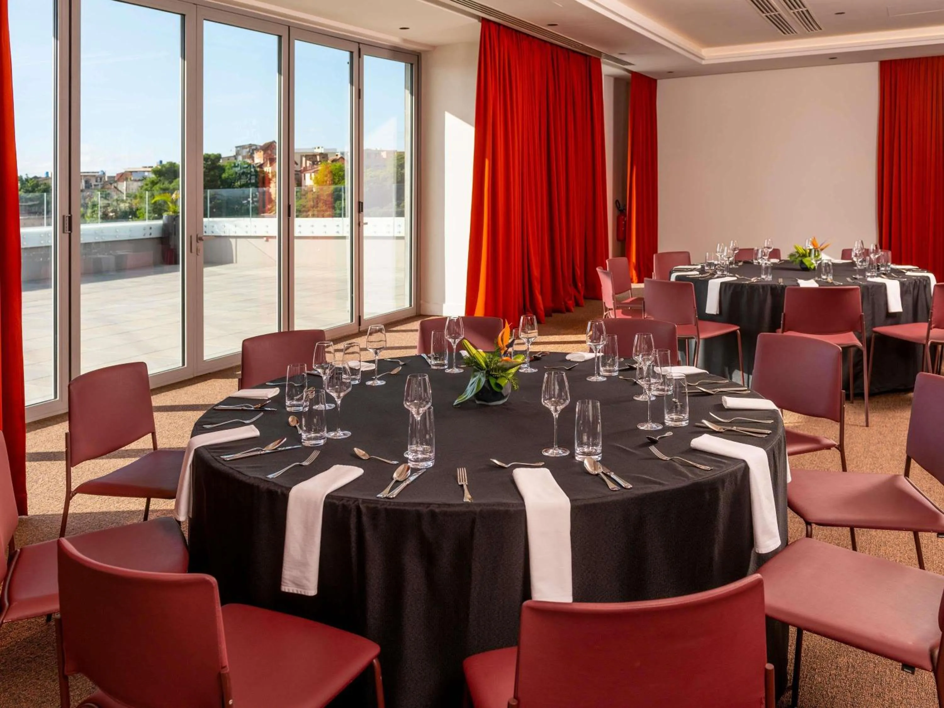 Meeting/conference room in Novotel Convention And Spa