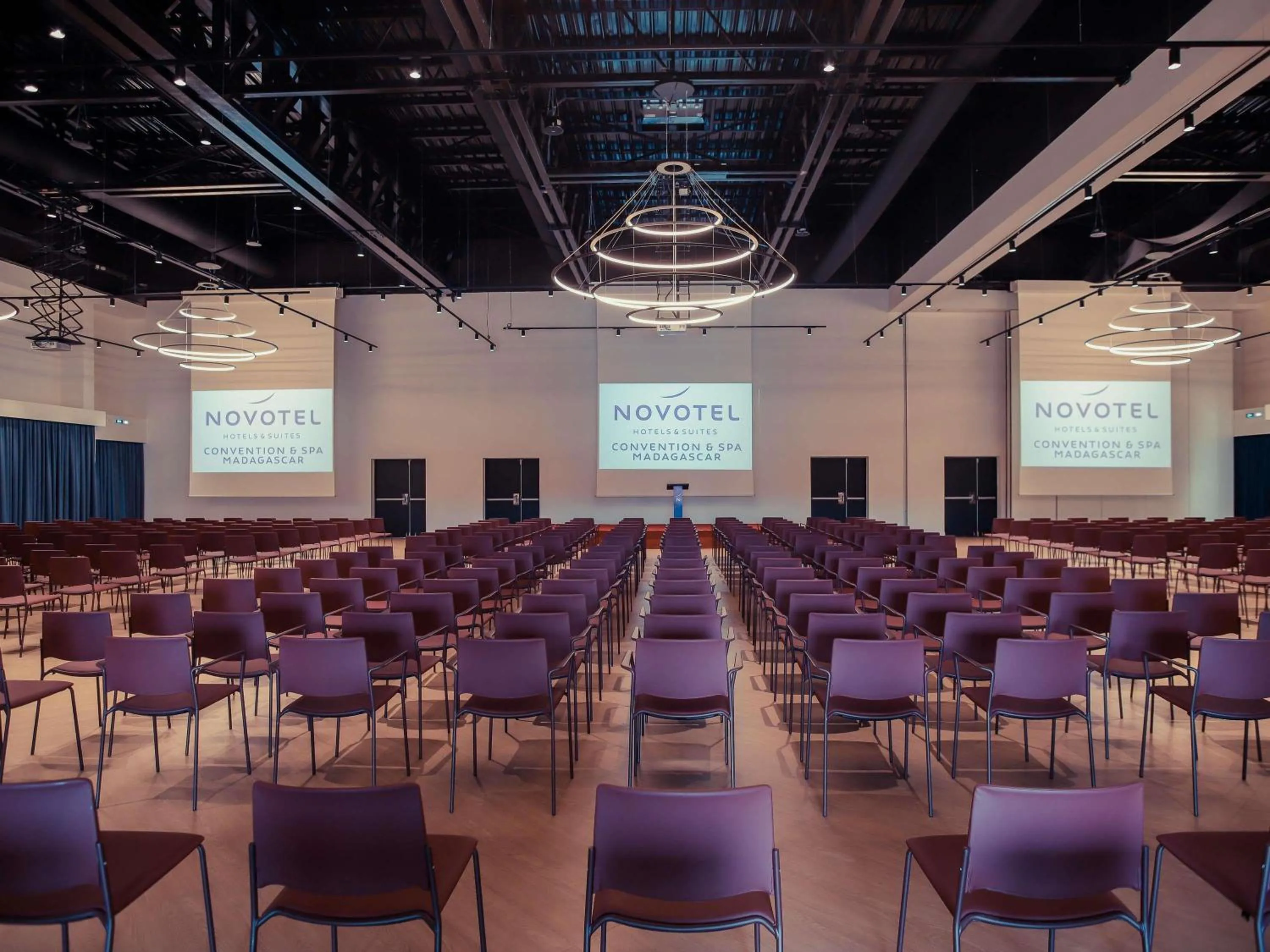 Meeting/conference room in Novotel Convention And Spa
