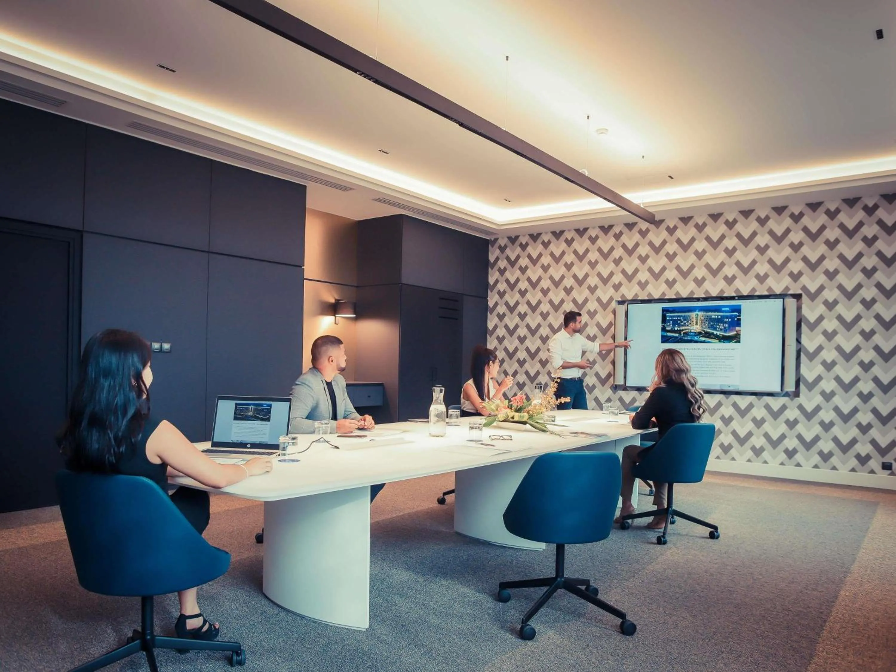 Meeting/conference room in Novotel Convention And Spa