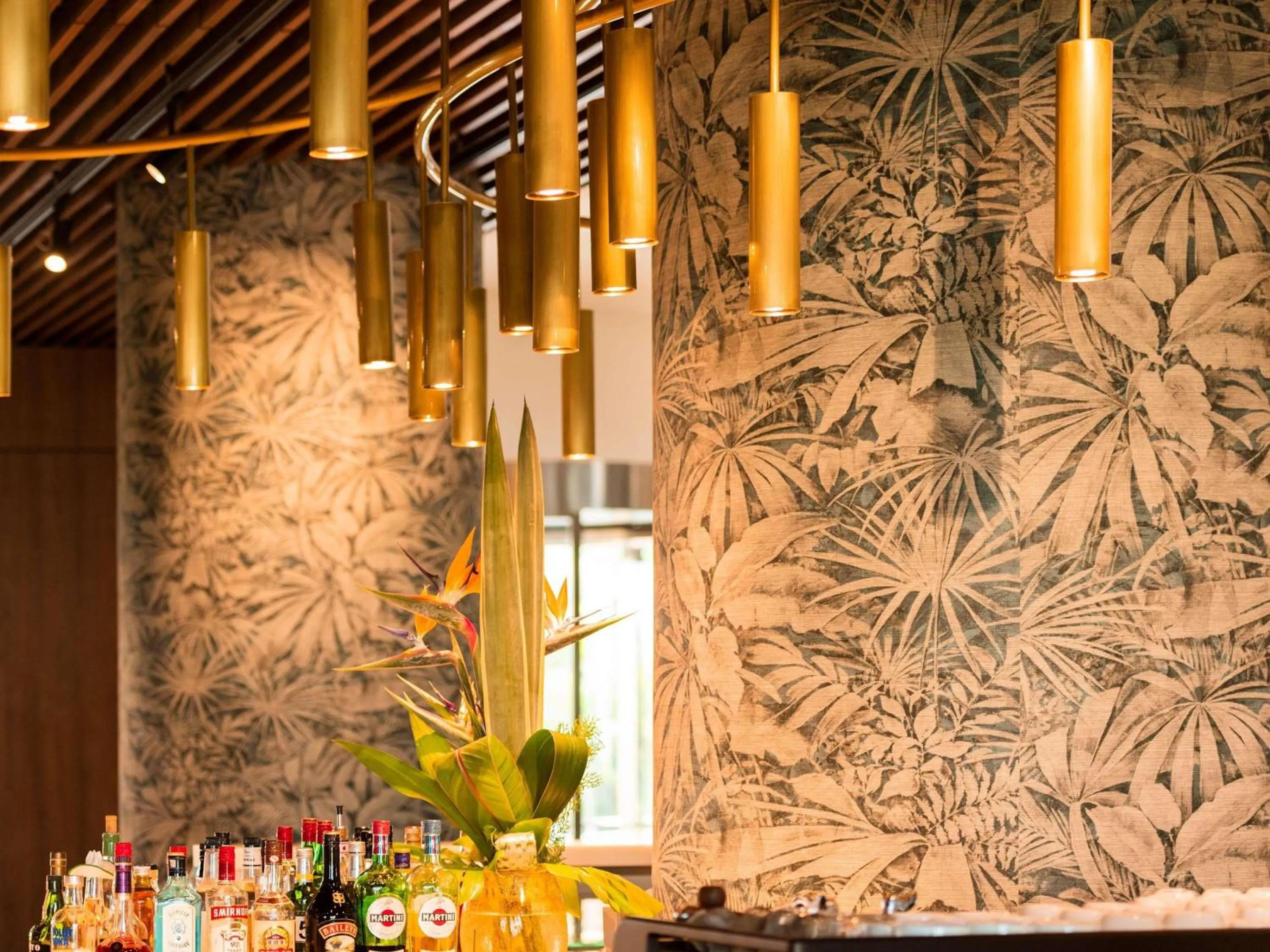 Lounge or bar in Novotel Convention And Spa