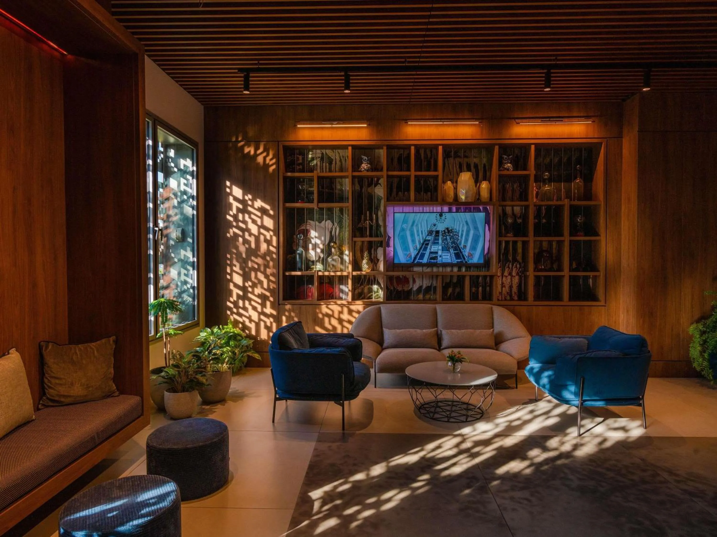 Lounge or bar in Novotel Convention And Spa