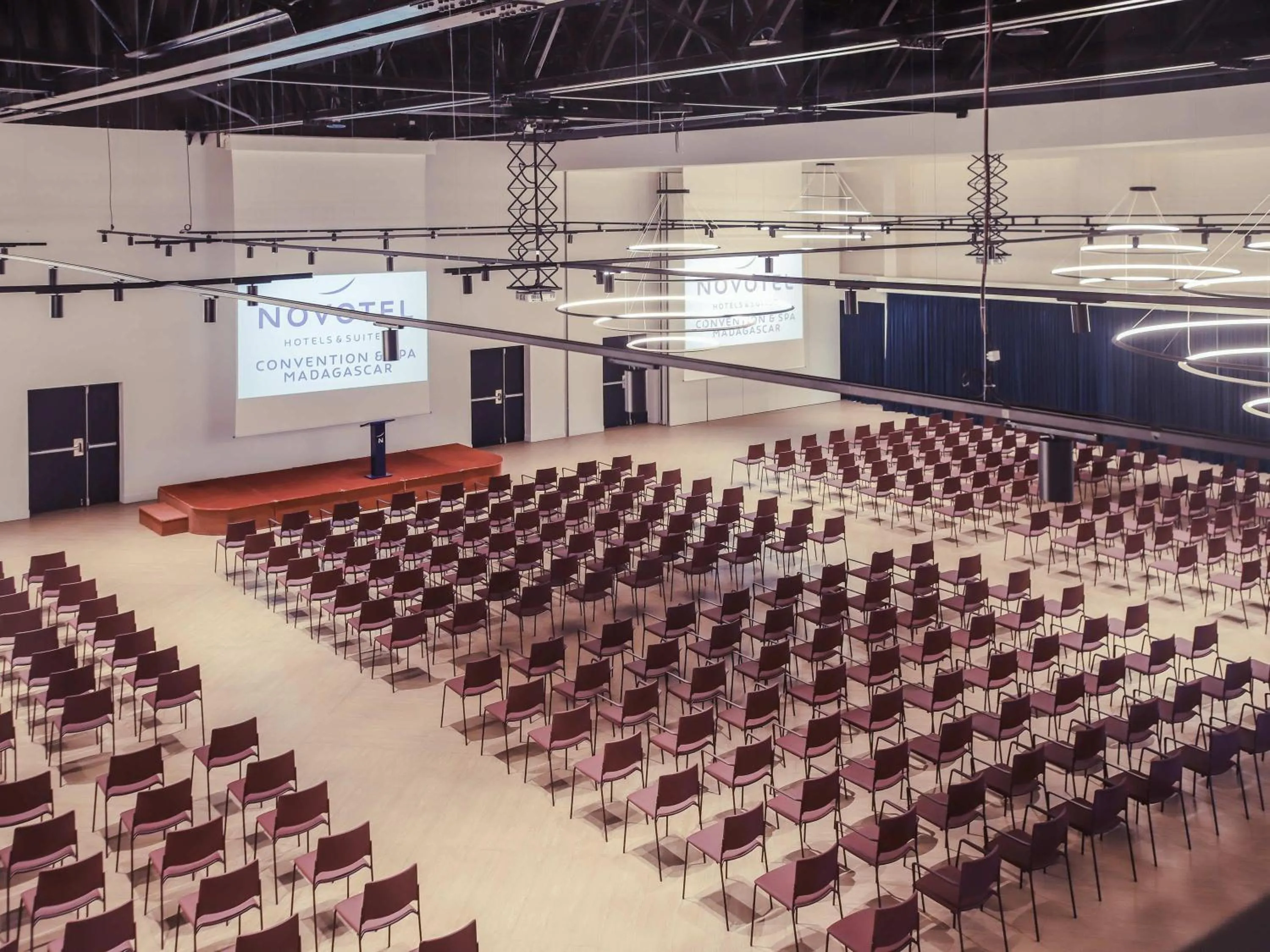 Meeting/conference room in Novotel Convention And Spa