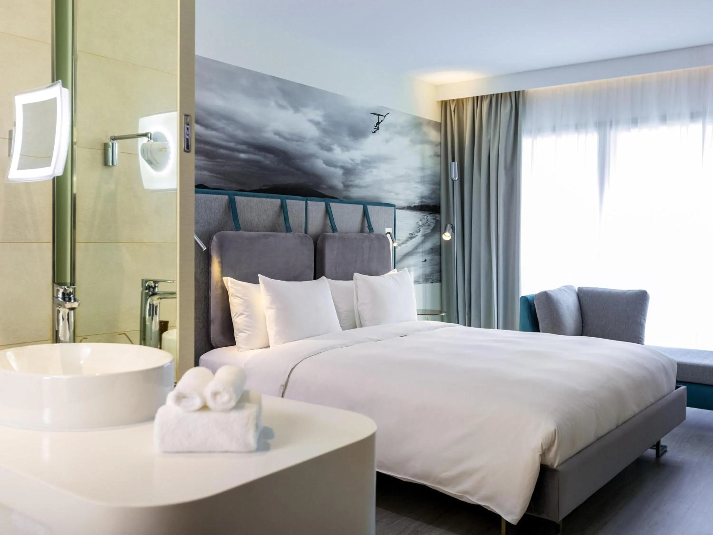 Bedroom, Bed in Novotel Convention And Spa