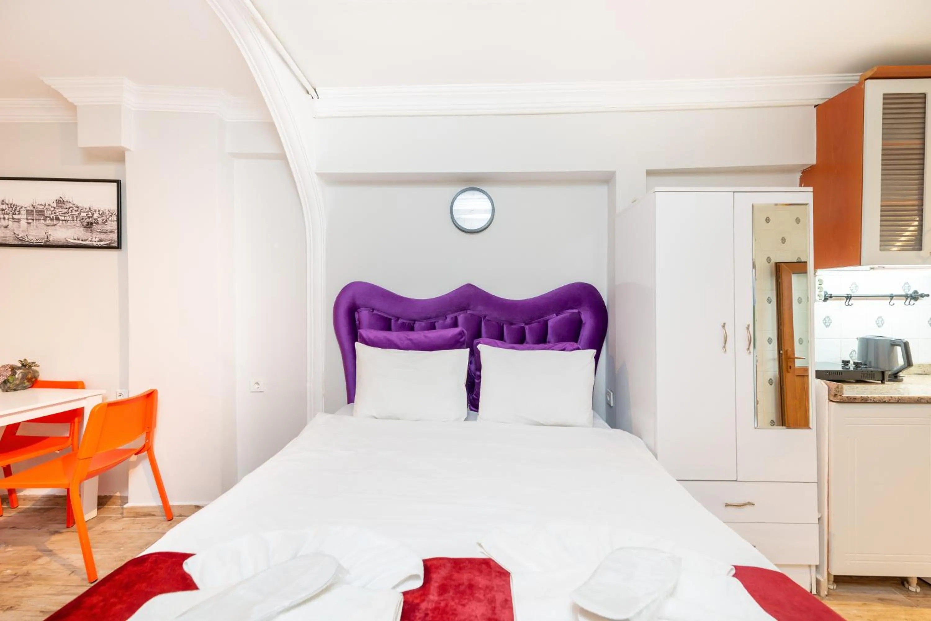 Bed in Stone Hause Küçük Ayasofya Mah