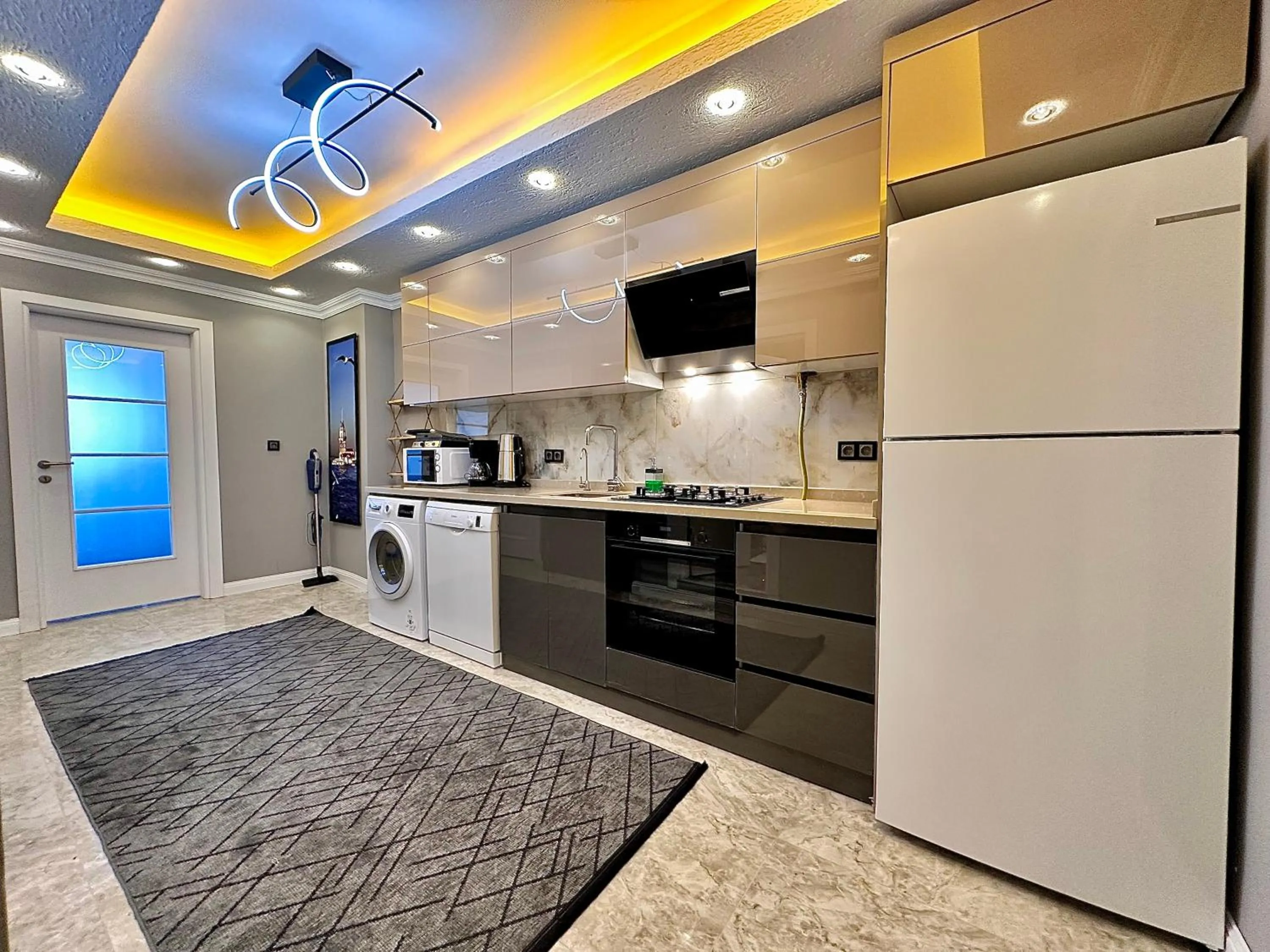 Kitchen or kitchenette in Stone Suites