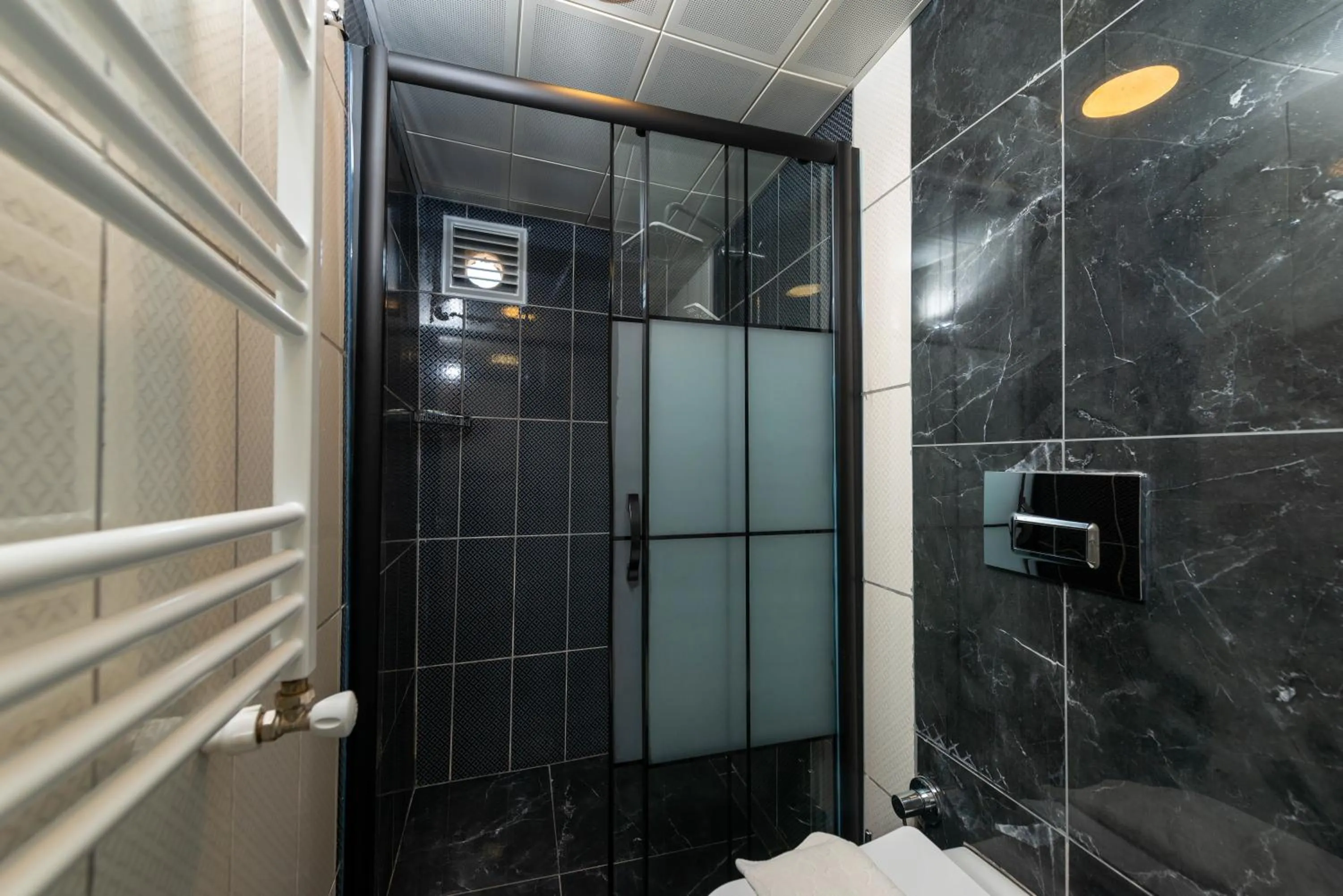 Bathroom in Stone Hause Küçük Ayasofya Mah