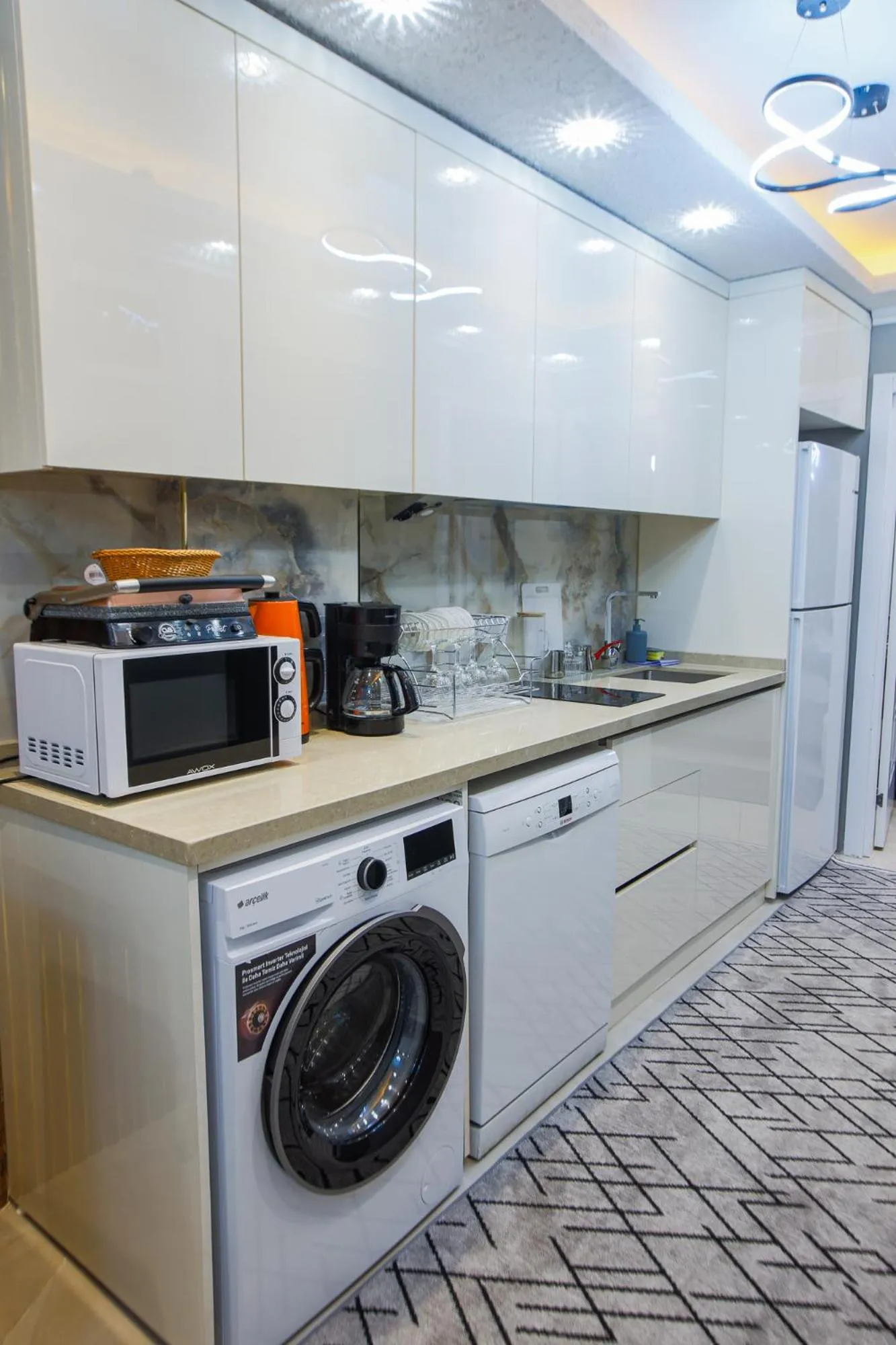 toaster in Stone Suites