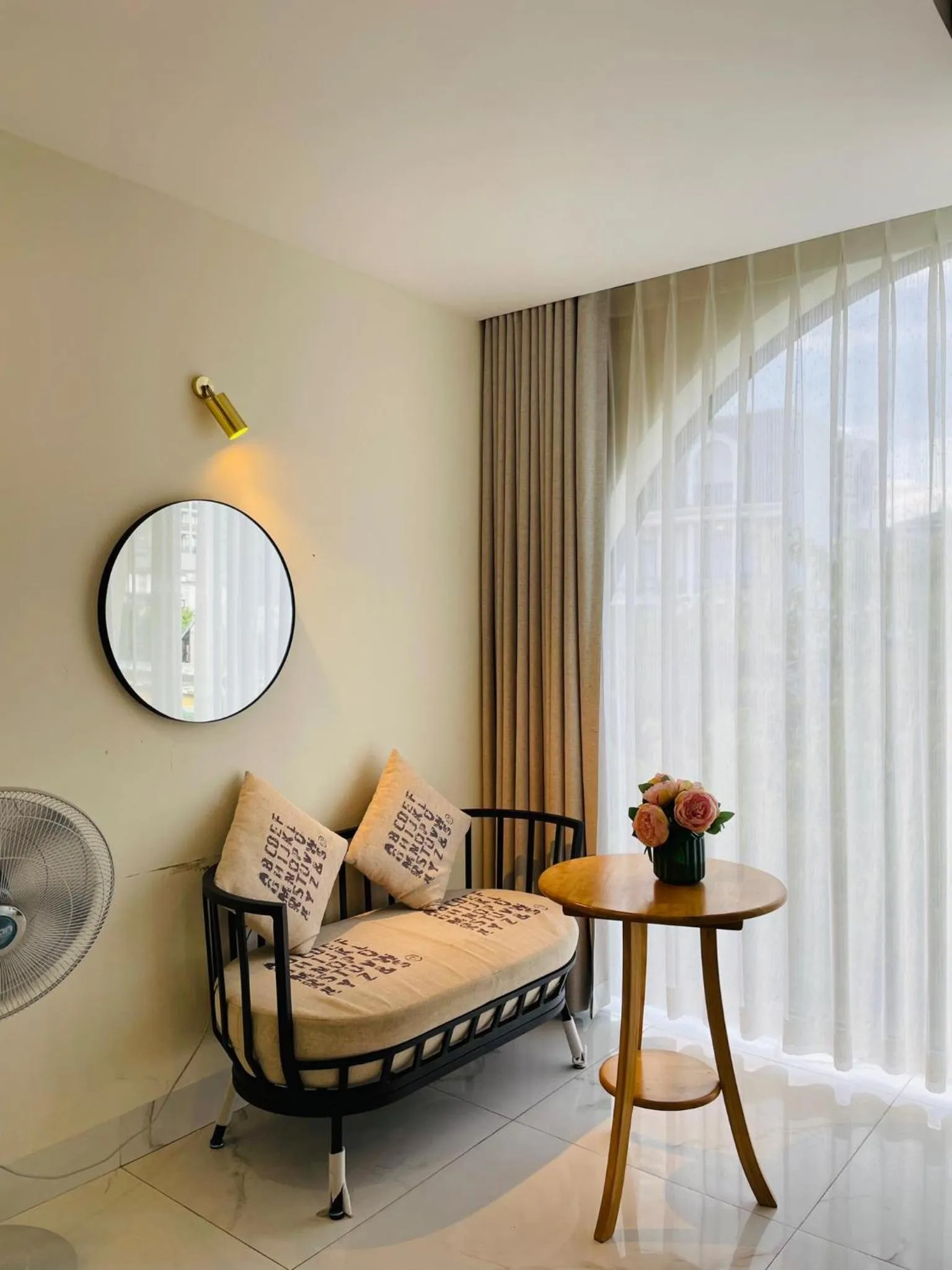 Seating area in Maple Suite Hotel & Apartment