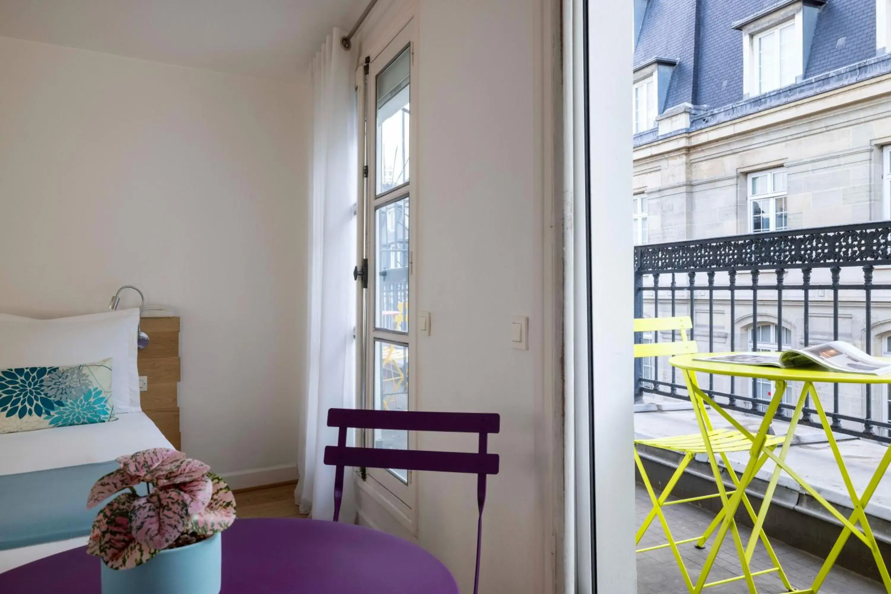 Bedroom in Grand Hotel du Calvados - Opera Bedroom in Grand Hotel du Calvados - Opera