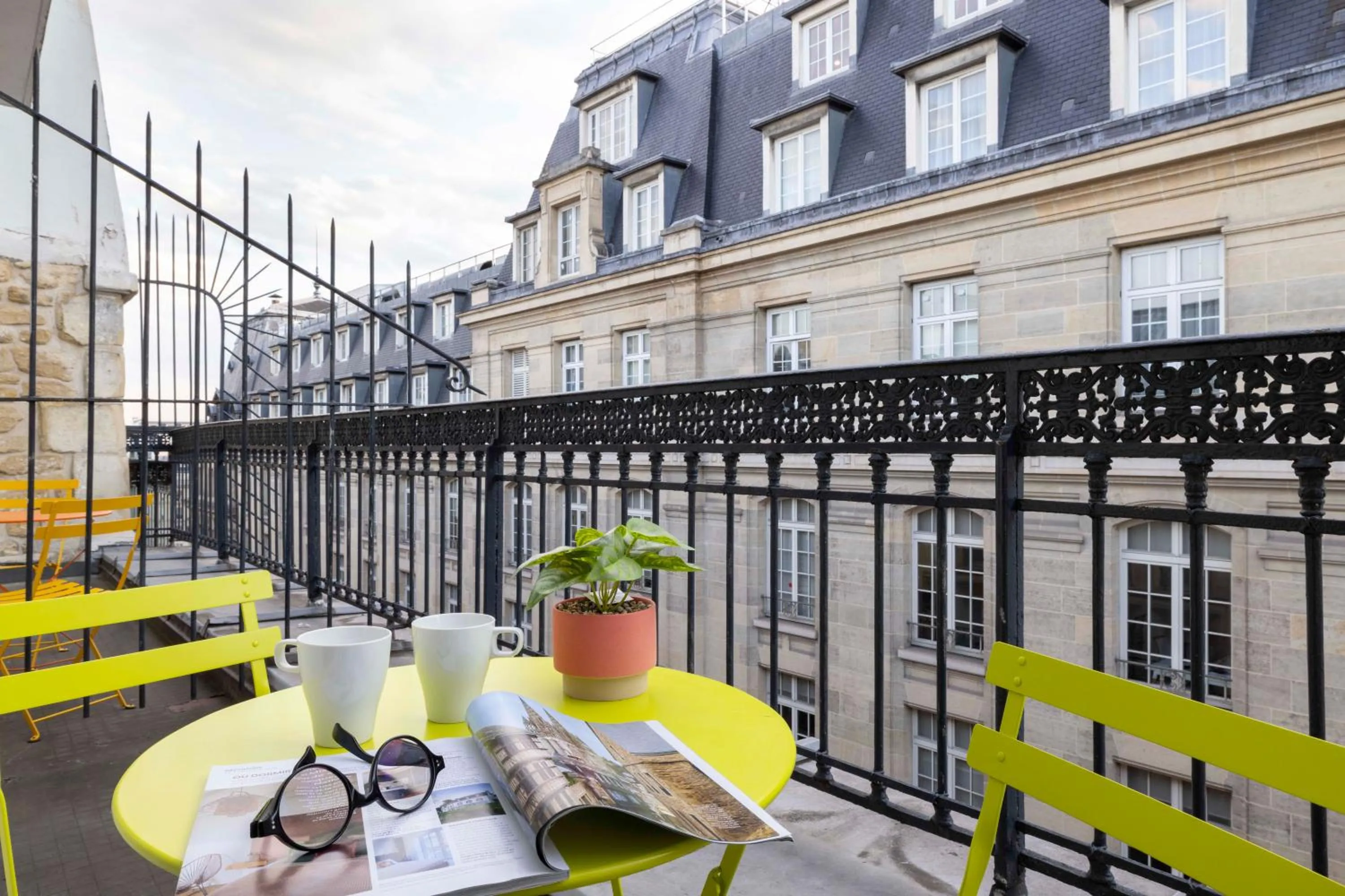 Balcony/Terrace in Grand Hotel du Calvados - Opera