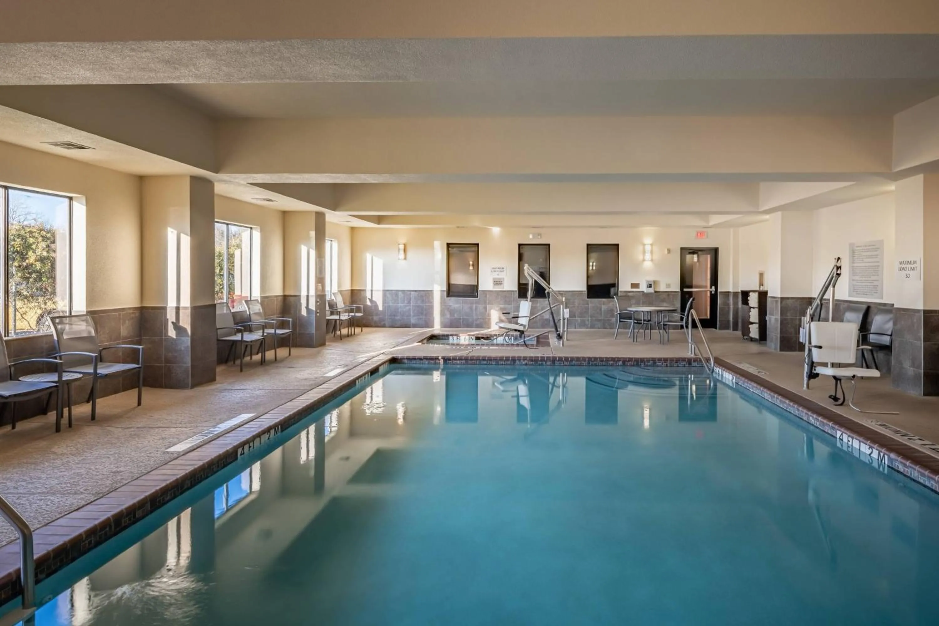 Swimming pool in Fairfield Inn & Suites Fort Worth Northeast