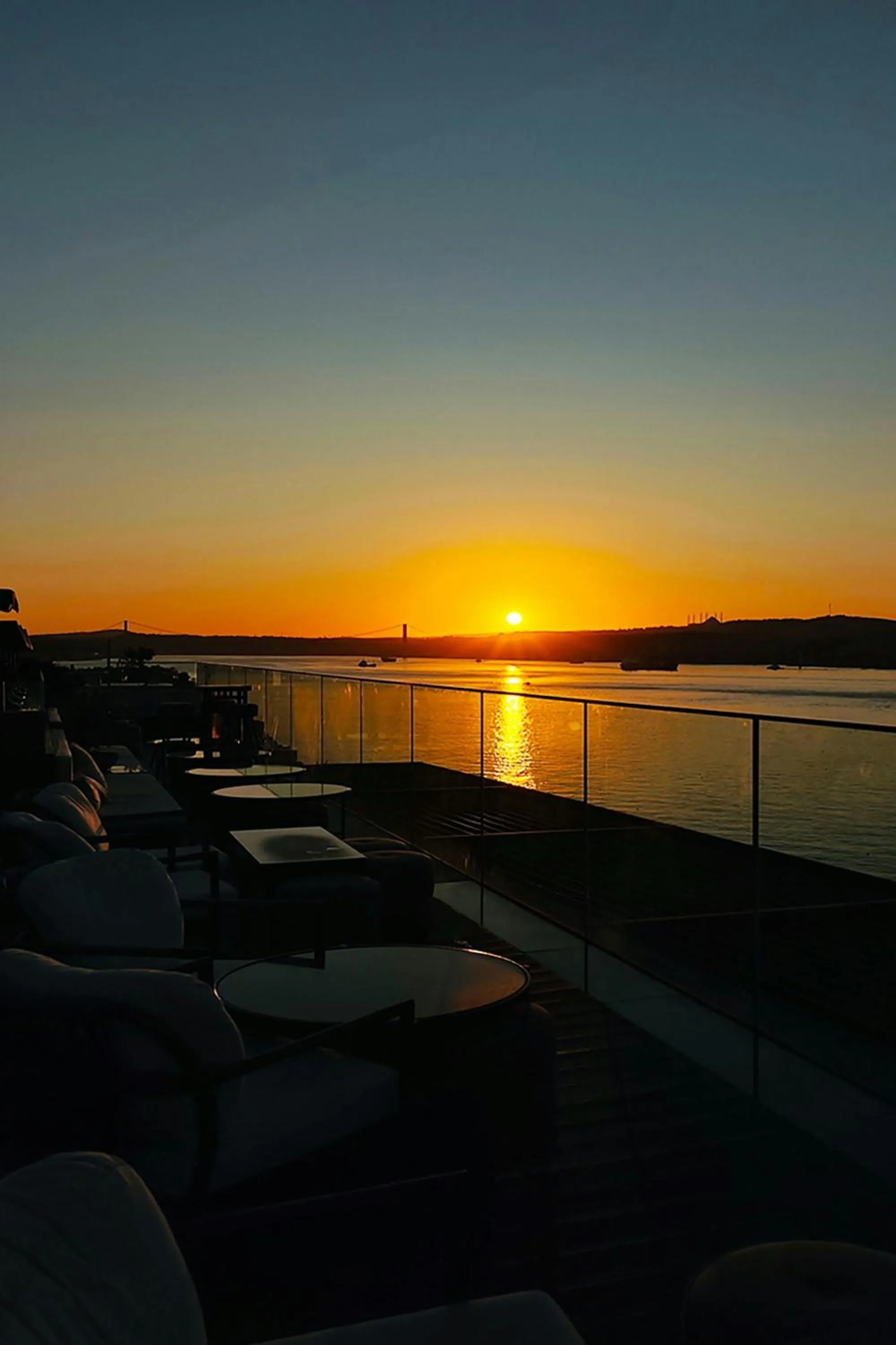 Restaurant/places to eat in JW Marriott Istanbul Bosphorus