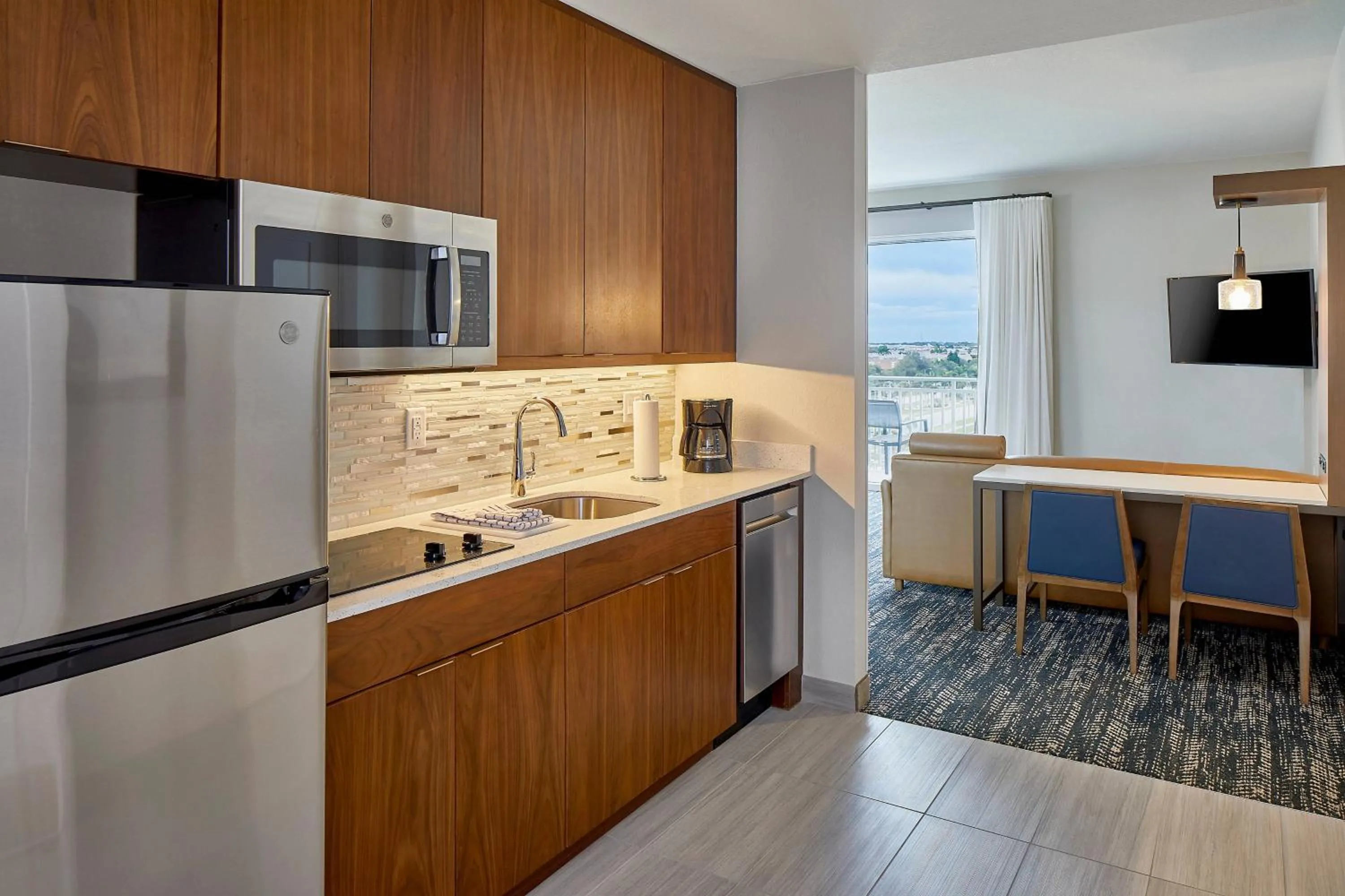 Kitchen or kitchenette in Residence Inn St. Petersburg Tierra Verde