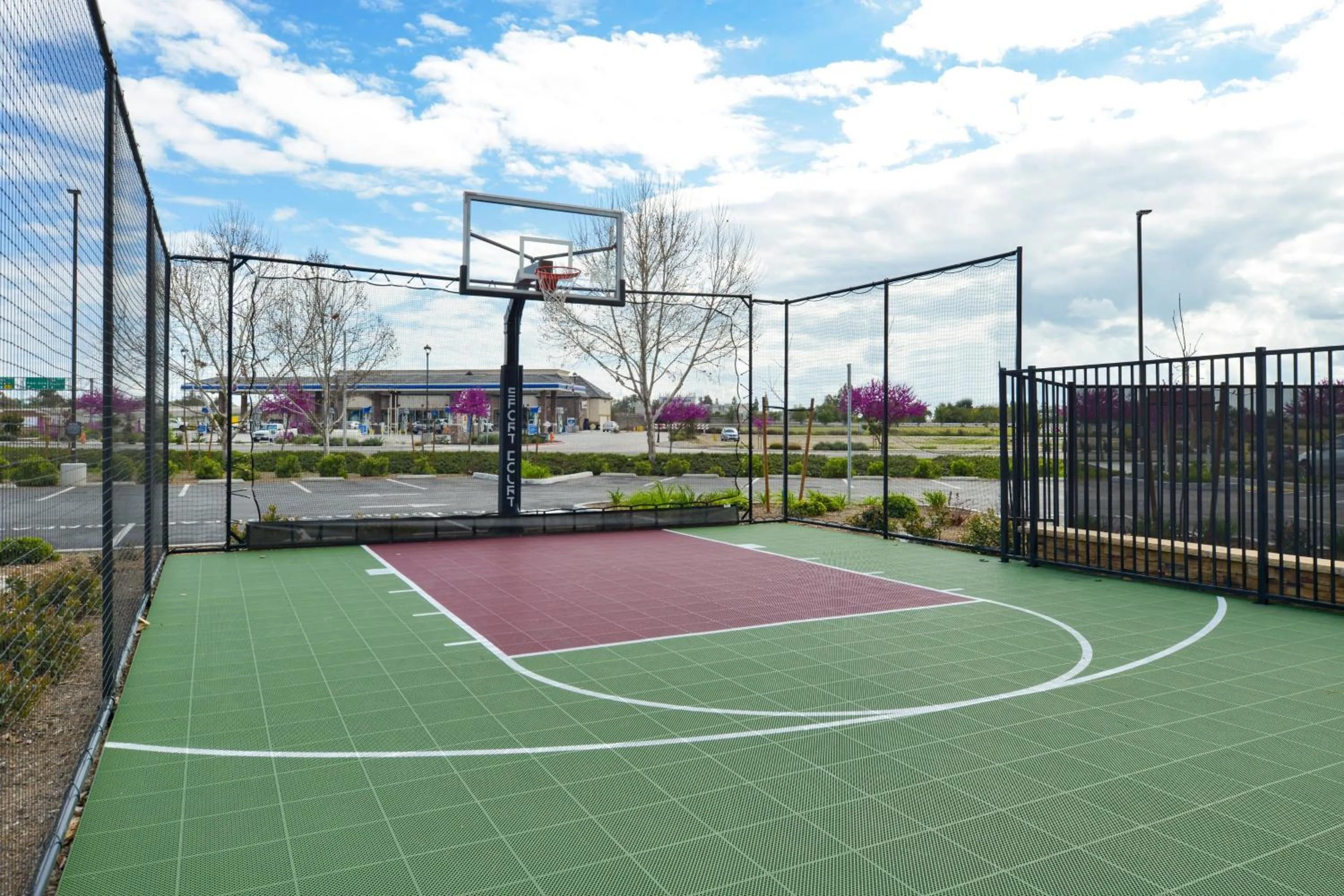 Fitness centre/facilities in Residence Inn Visalia