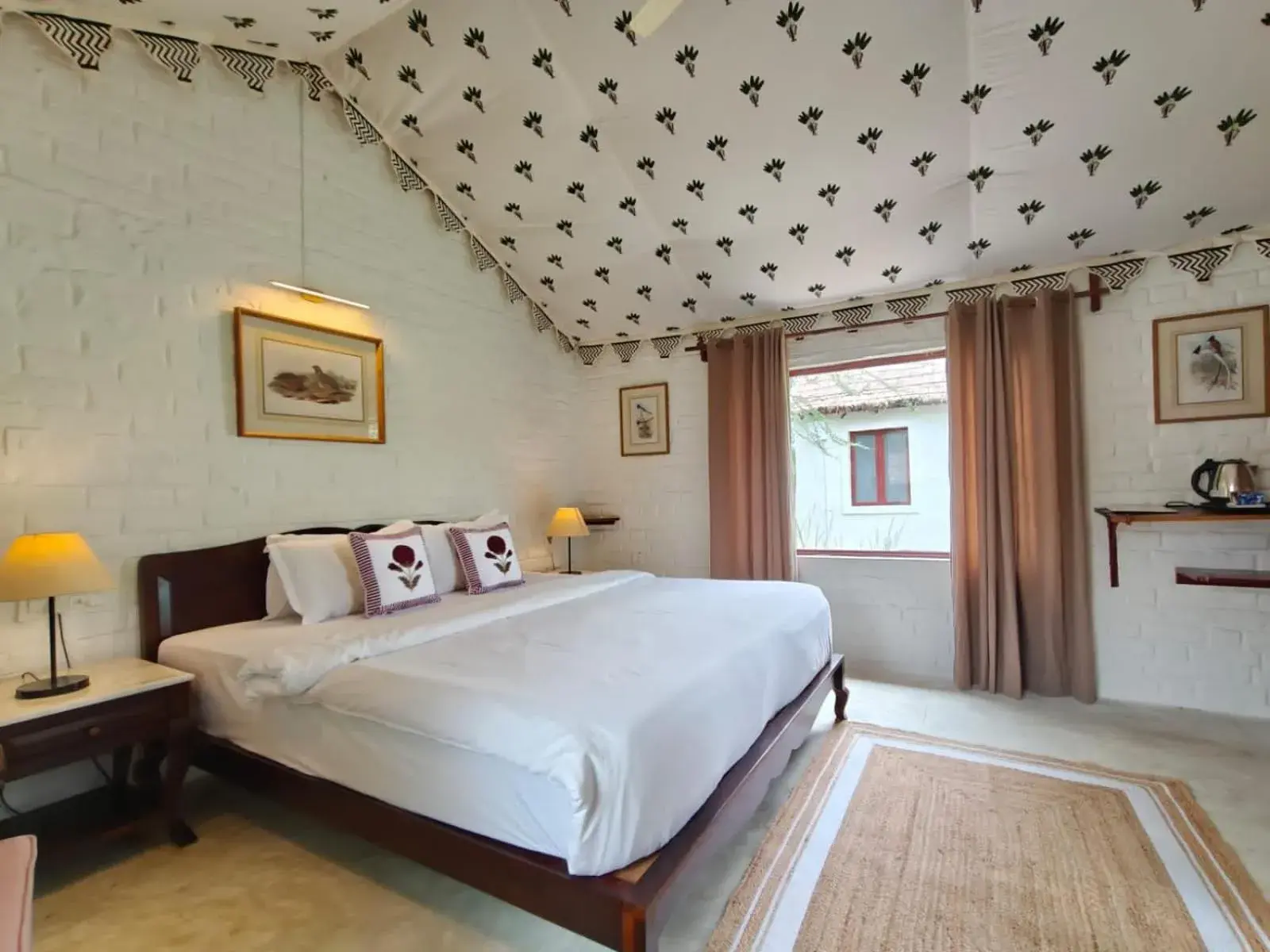 Photo of the whole room, Bed in Camp Lands End Photo of the whole room, Bed in Camp Lands End