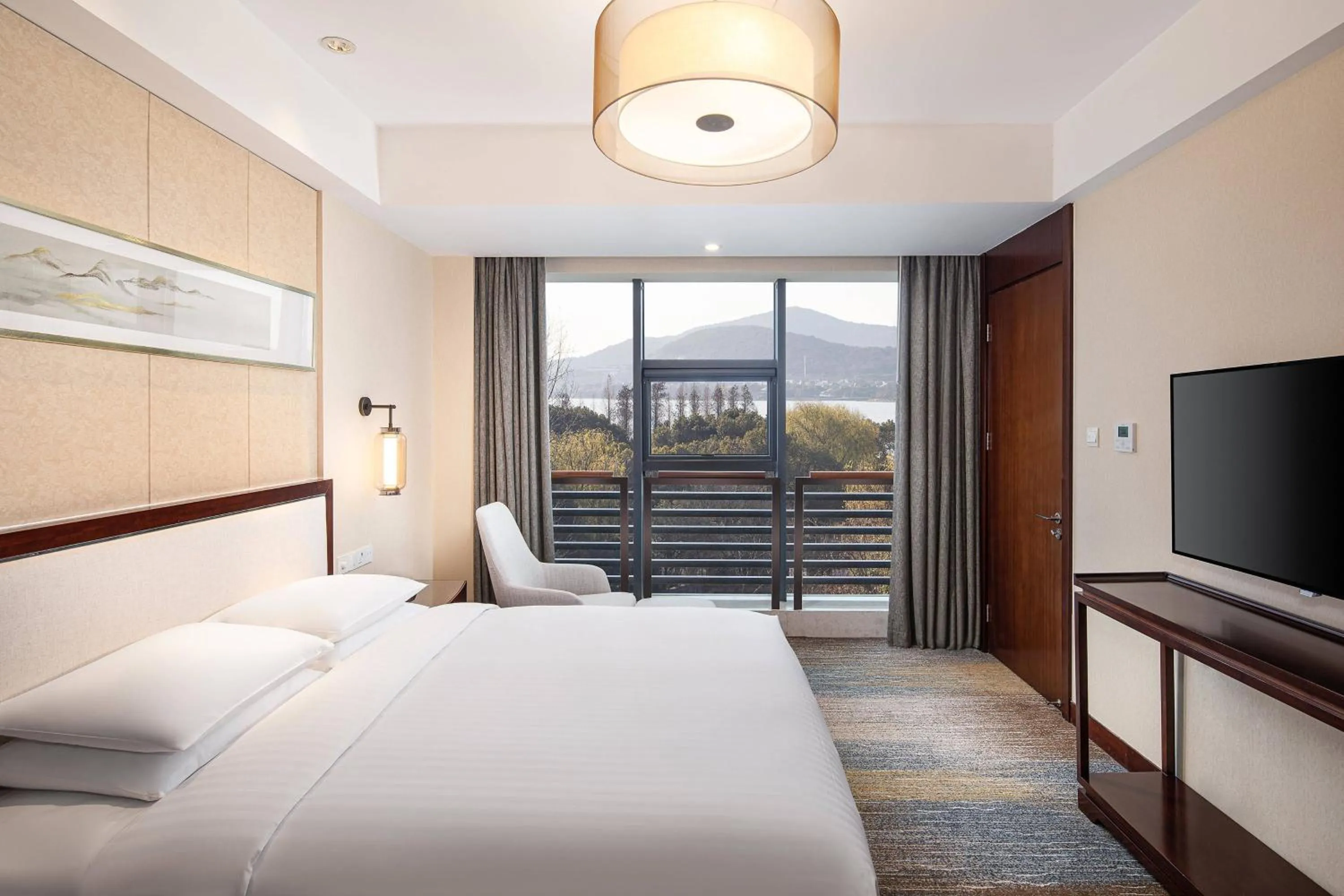 Bedroom, Bed in Courtyard by Marriott Wuxi Lihu Lake
