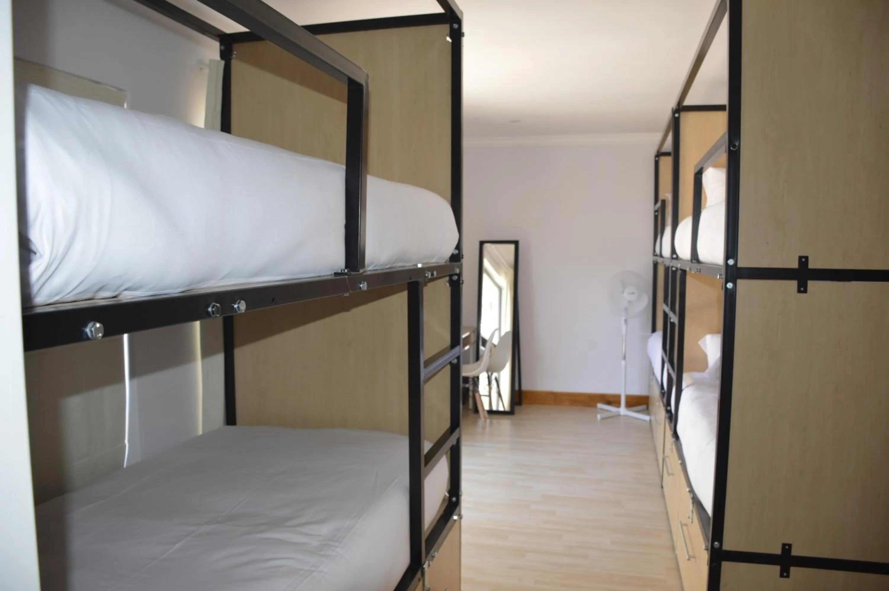 bunk bed, Bed in Explorer Backpackers