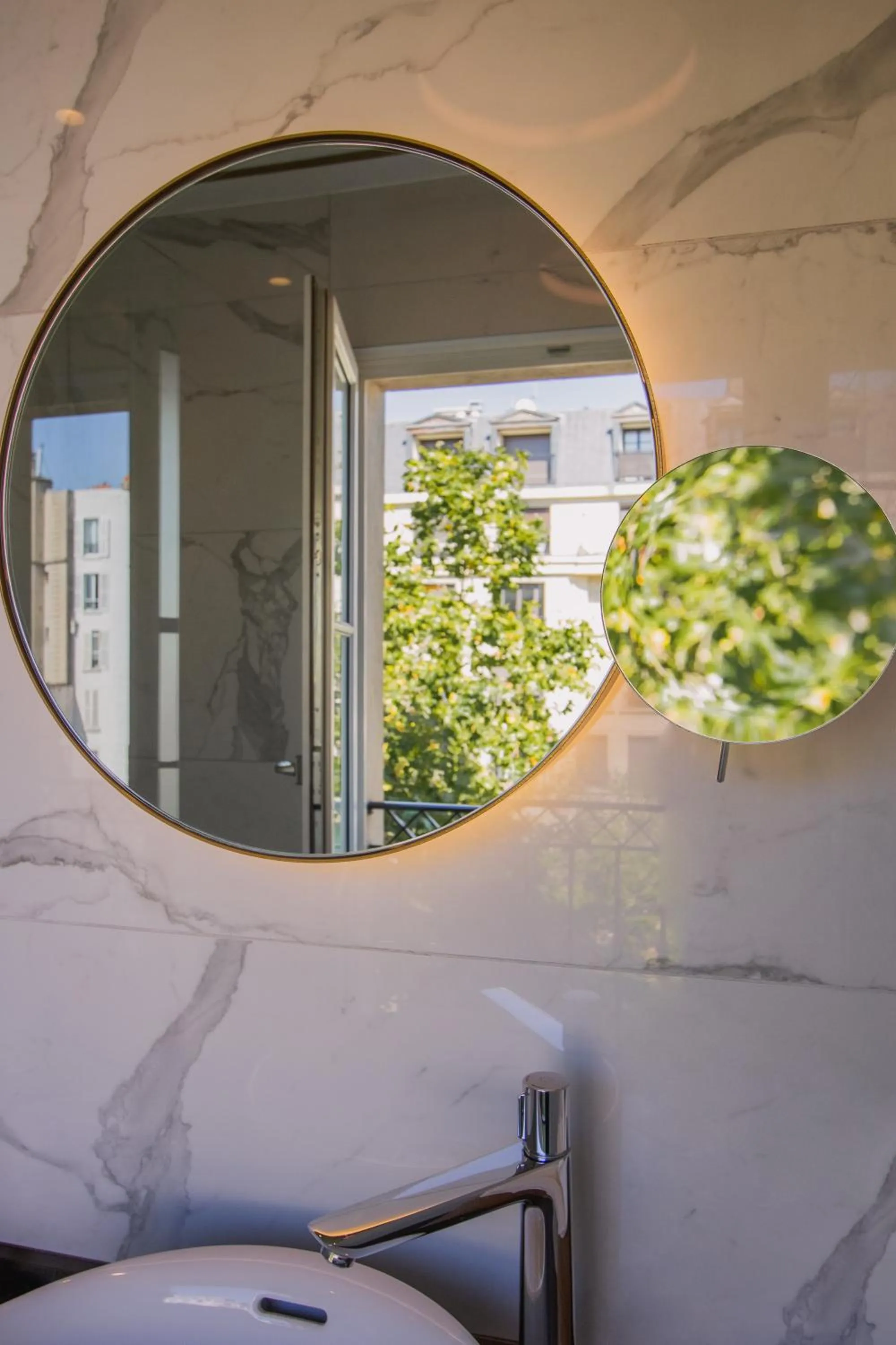 Bathroom in Hôtel Le Walt by Inwood Hotels