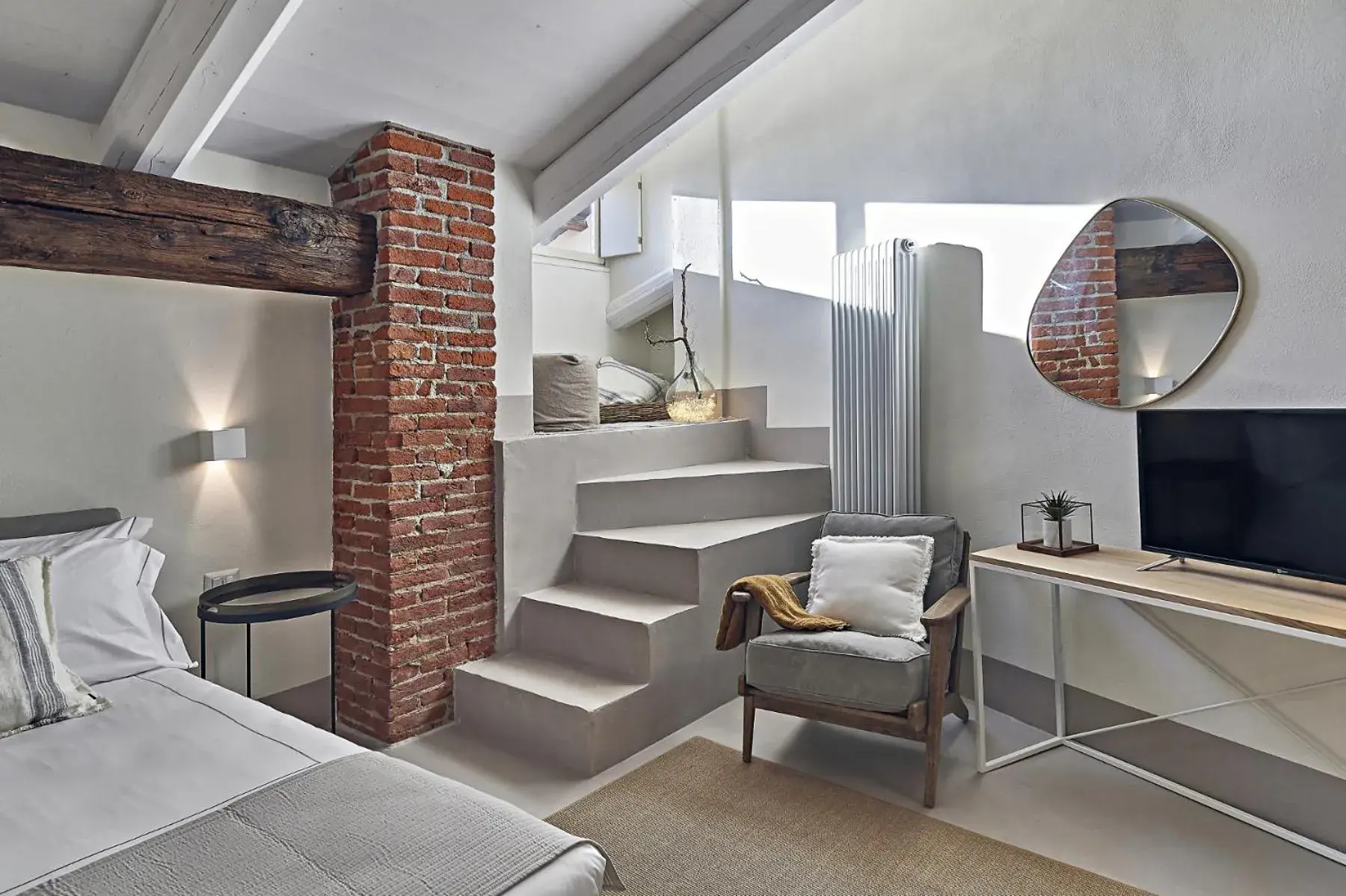 Double Room with Extra Bed in DORA maison de charme Double Room with Extra Bed in DORA maison de charme