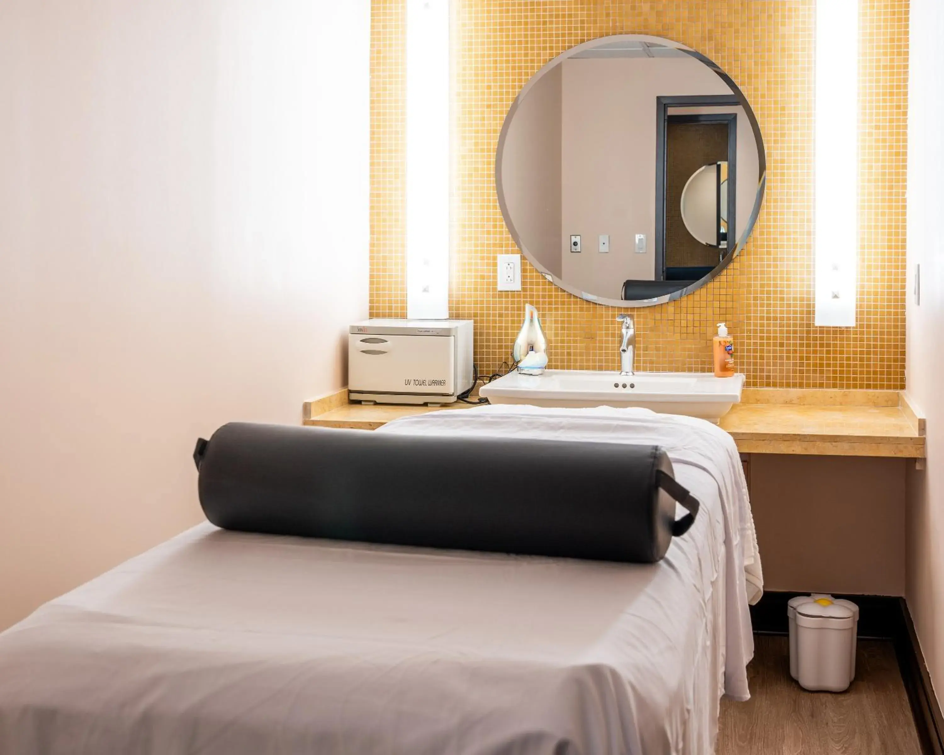 Massage, Bed in Showboat Hotel Atlantic City Massage, Bed in Showboat Hotel Atlantic City