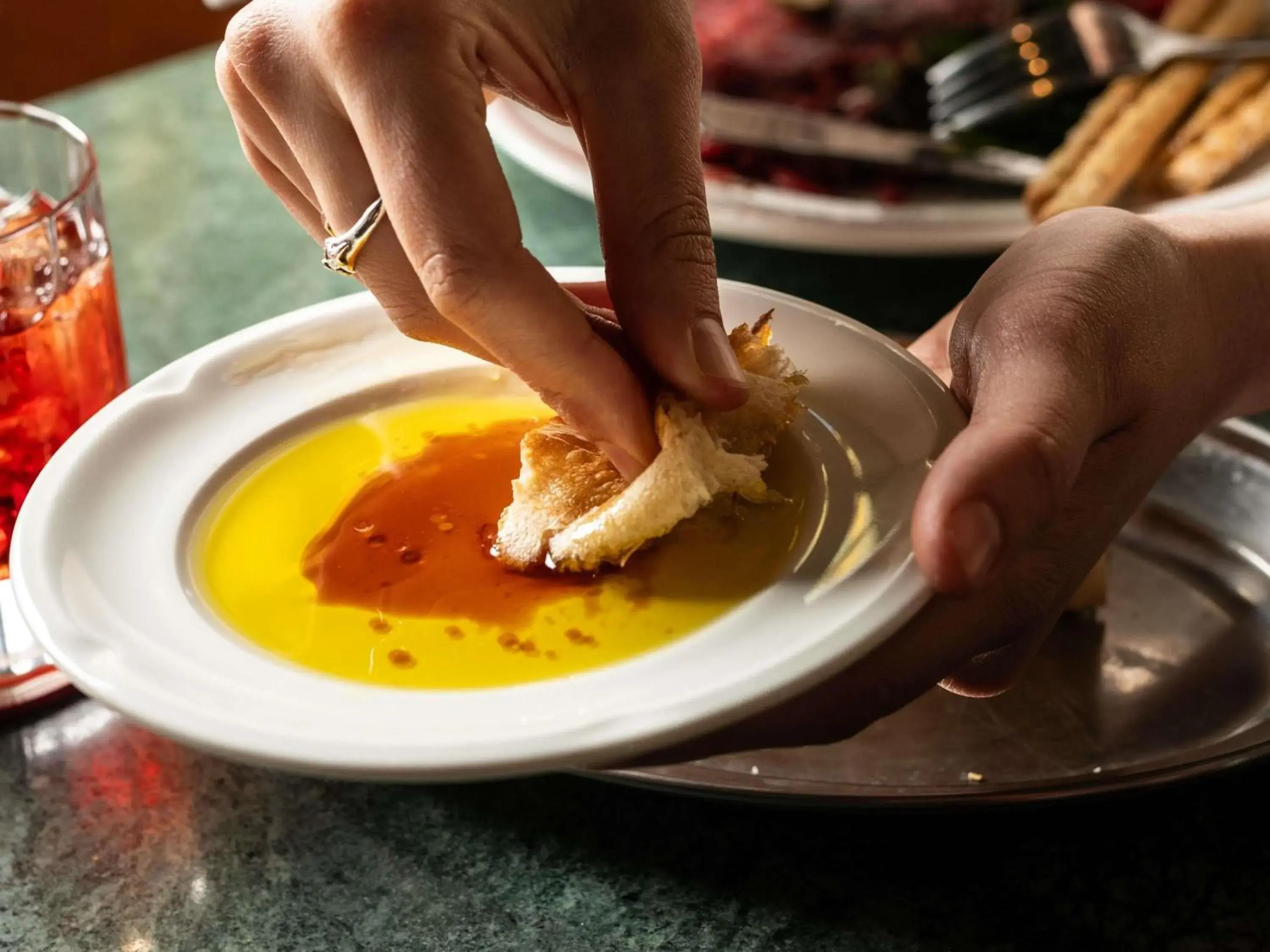 Restaurant/places to eat in Pullman Budapest Restaurant/places to eat in Pullman Budapest