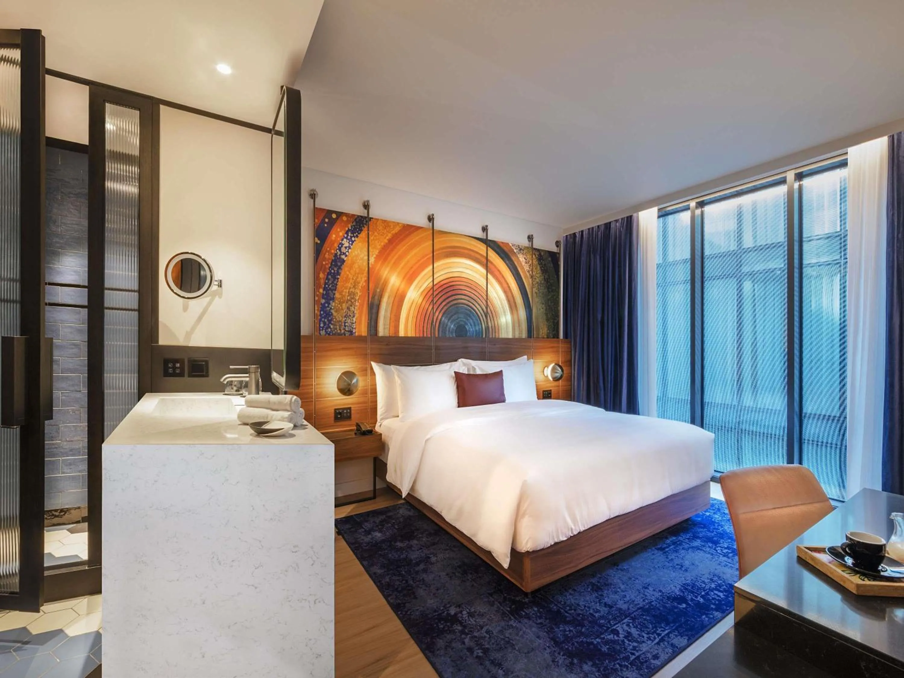 Property building, Bed in Pullman Budapest