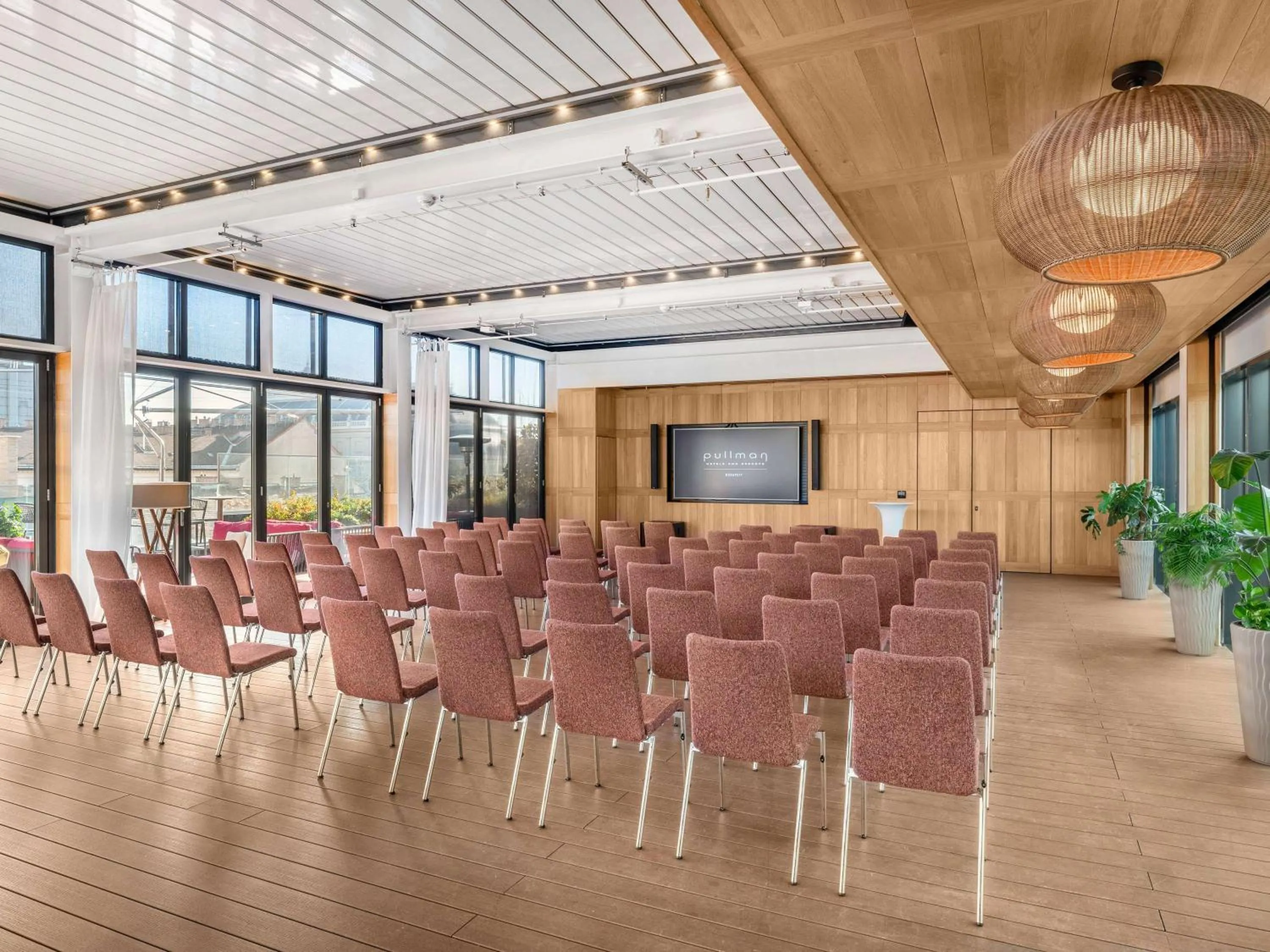 Meeting/conference room in Hard Rock Hotel Budapest