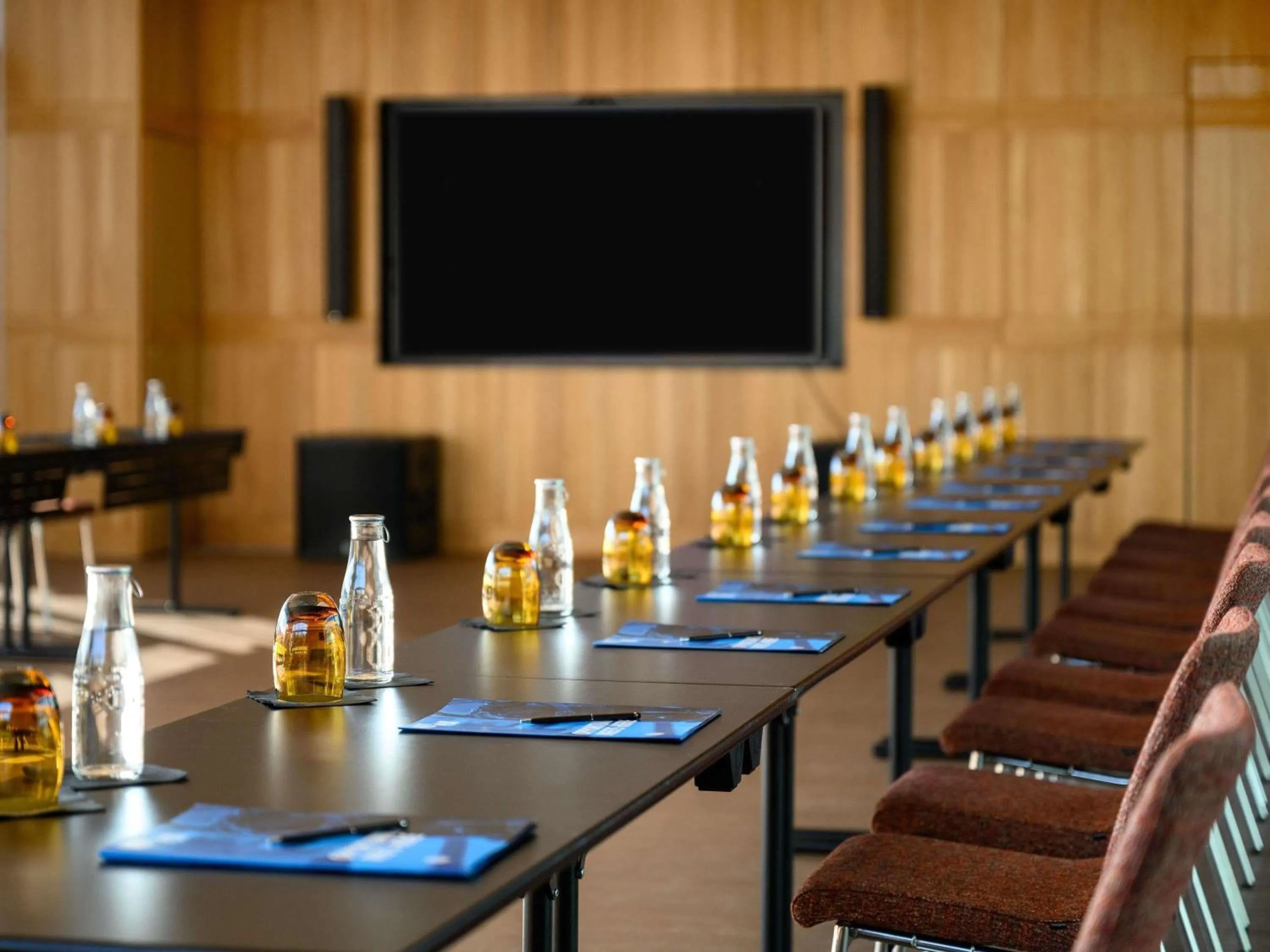 Meeting/conference room in Pullman Budapest