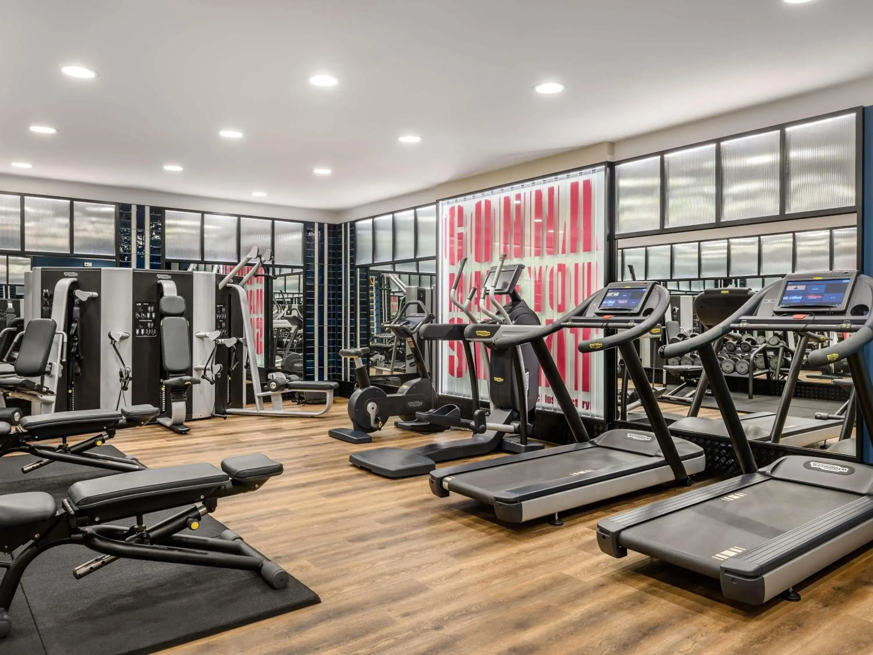 Fitness centre/facilities in Pullman Budapest Fitness centre/facilities in Pullman Budapest