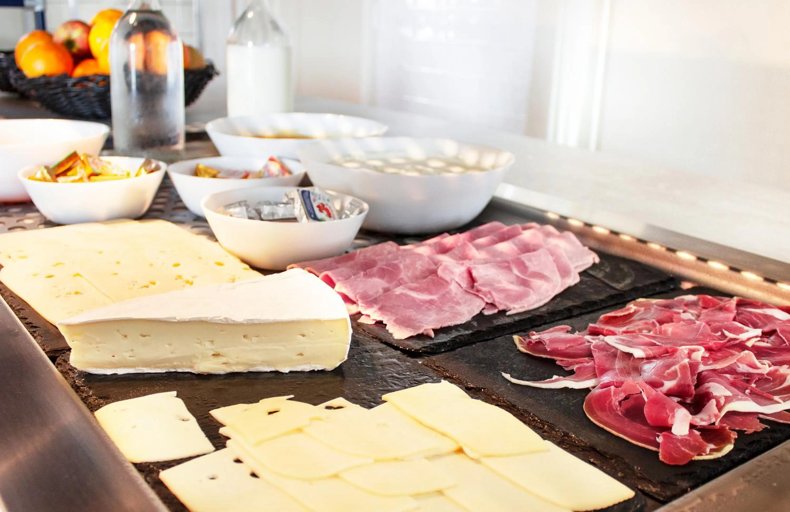 Breakfast in ibis budget Lunel Porte de Camargue