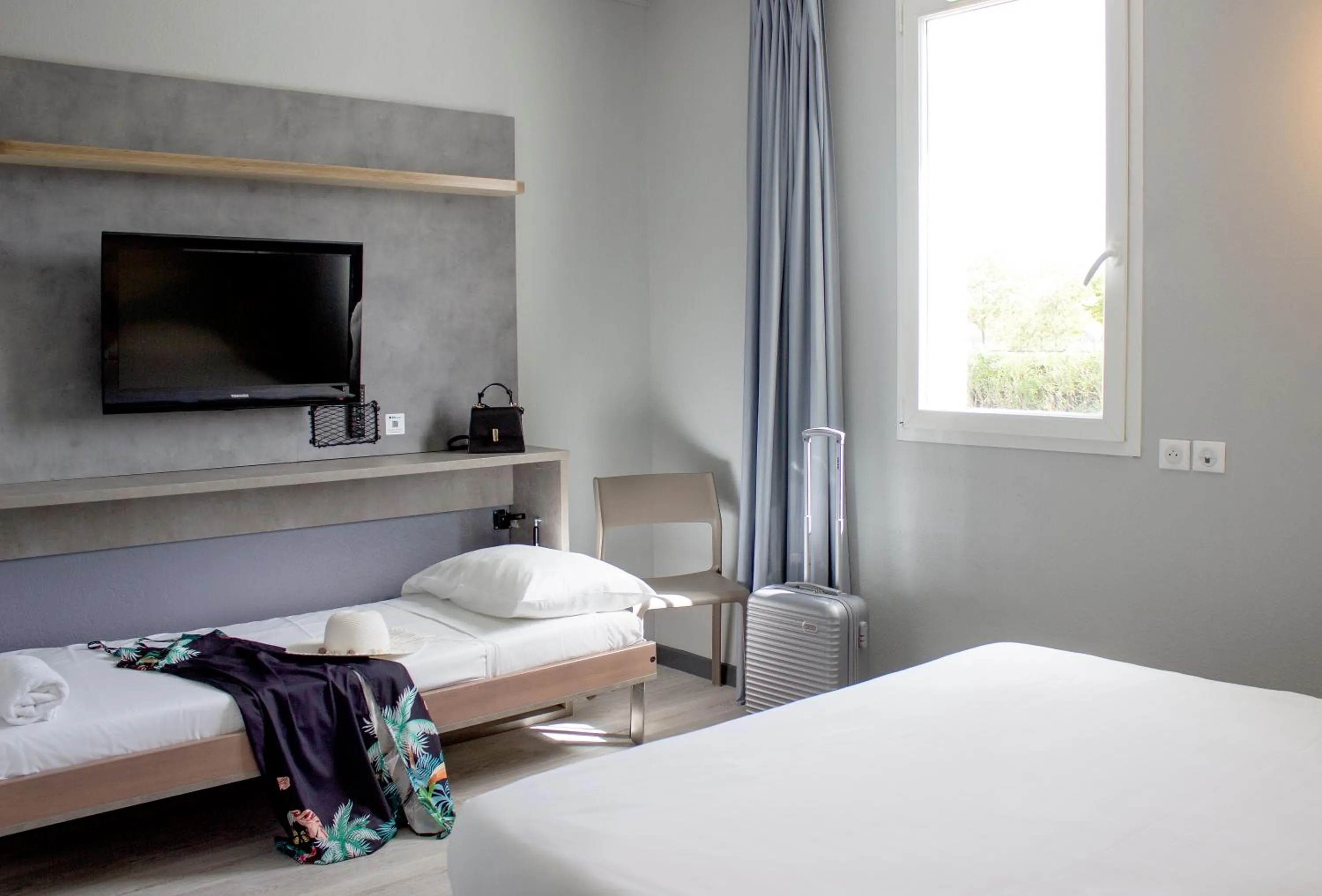 Bed in ibis budget Lunel Porte de Camargue