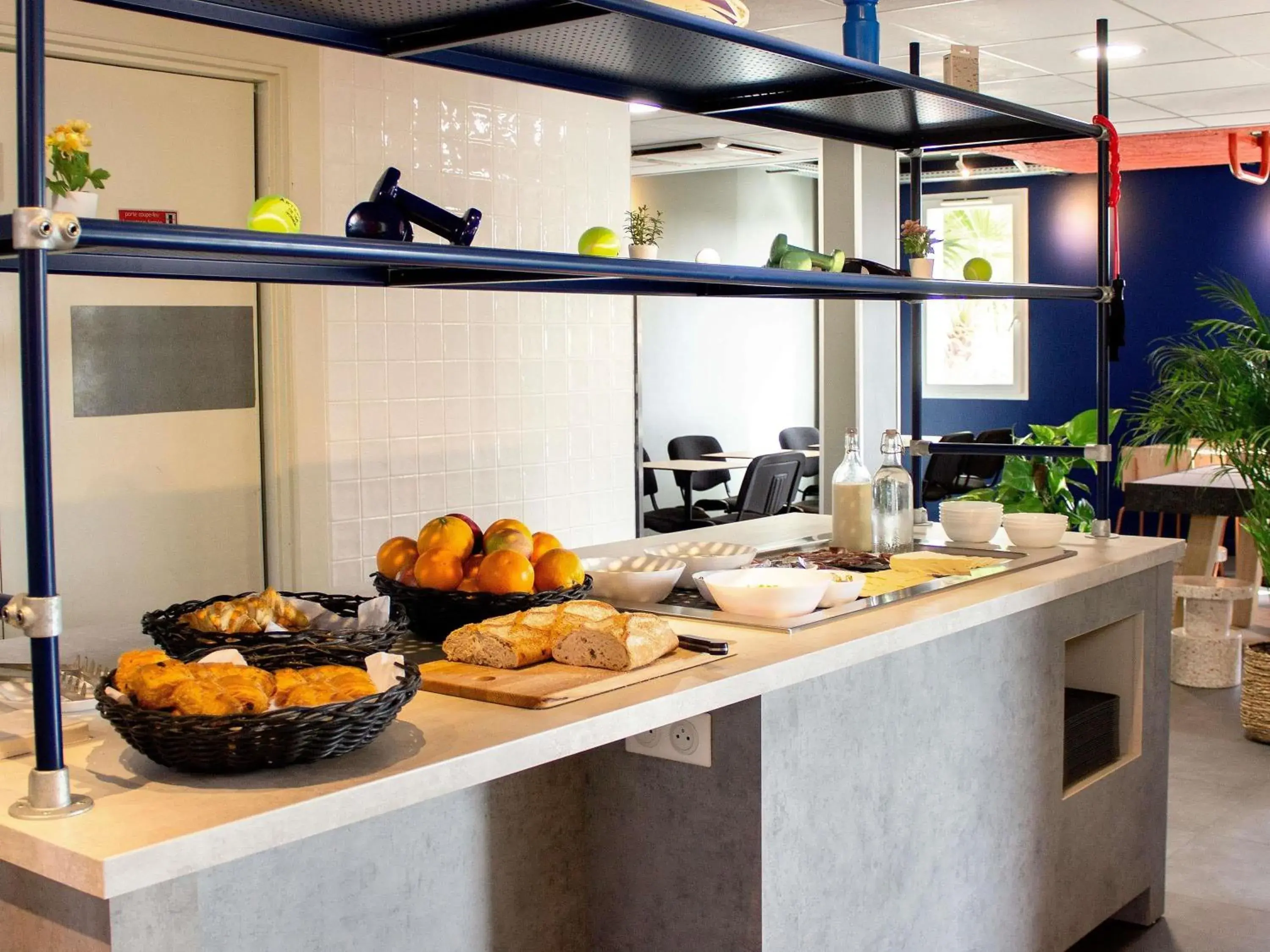 Breakfast in ibis budget Lunel Porte de Camargue Breakfast in ibis budget Lunel Porte de Camargue