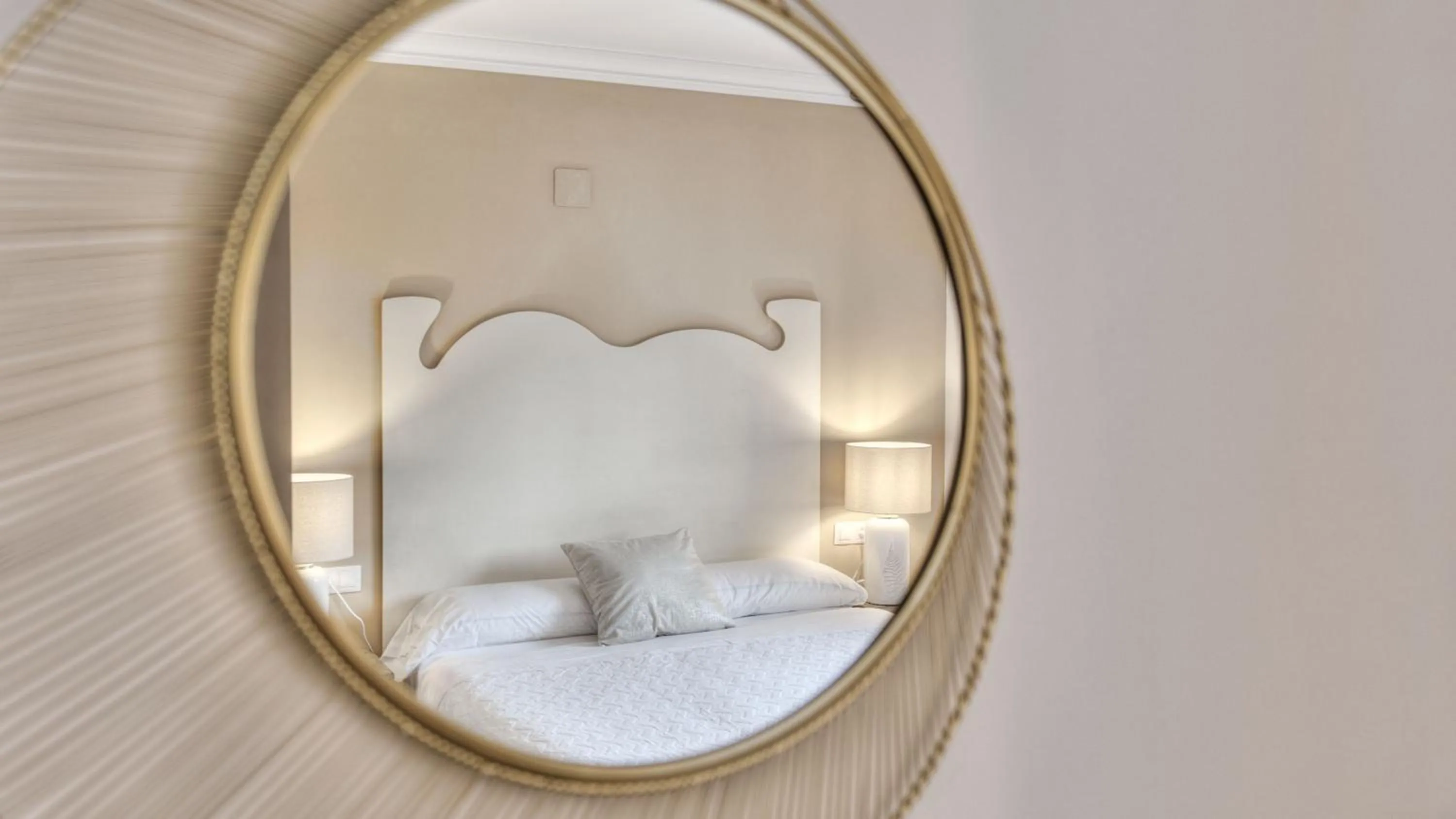 Decorative detail, Bed in PURA VIDA PIRINEOS