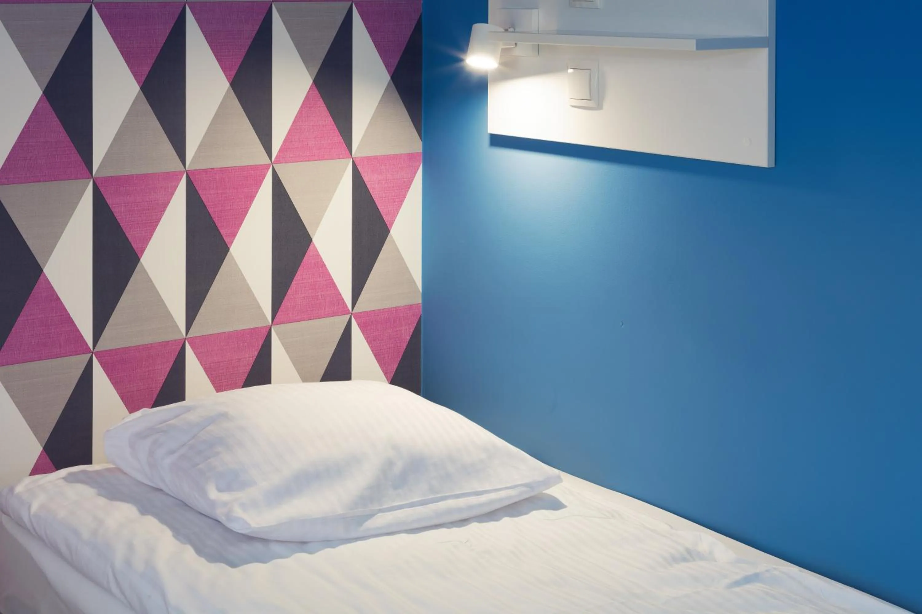 Bed in Hostel Marmota