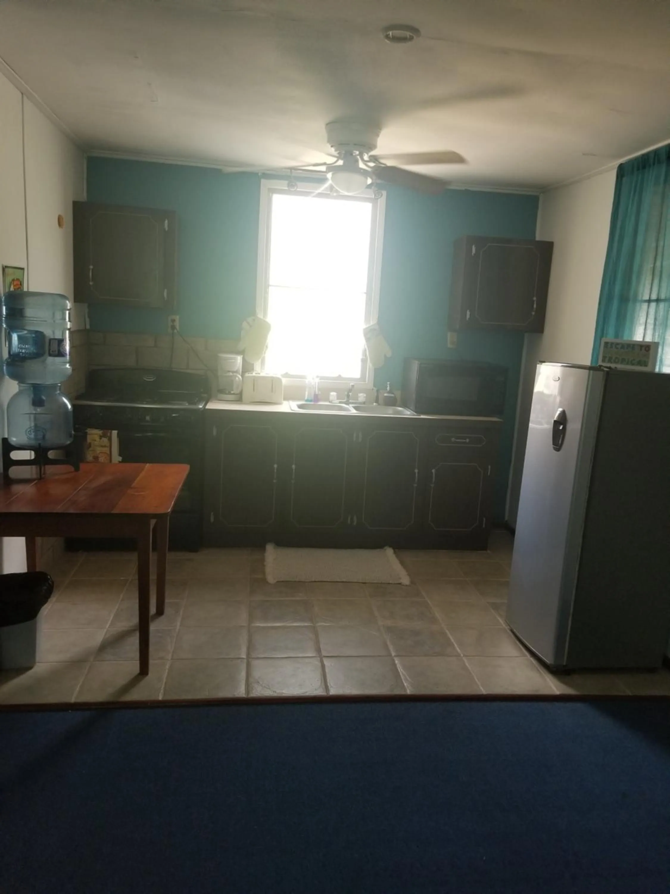 Kitchen or kitchenette in River Bend Resort Bze