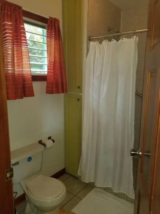 Shower in River Bend Resort Bze