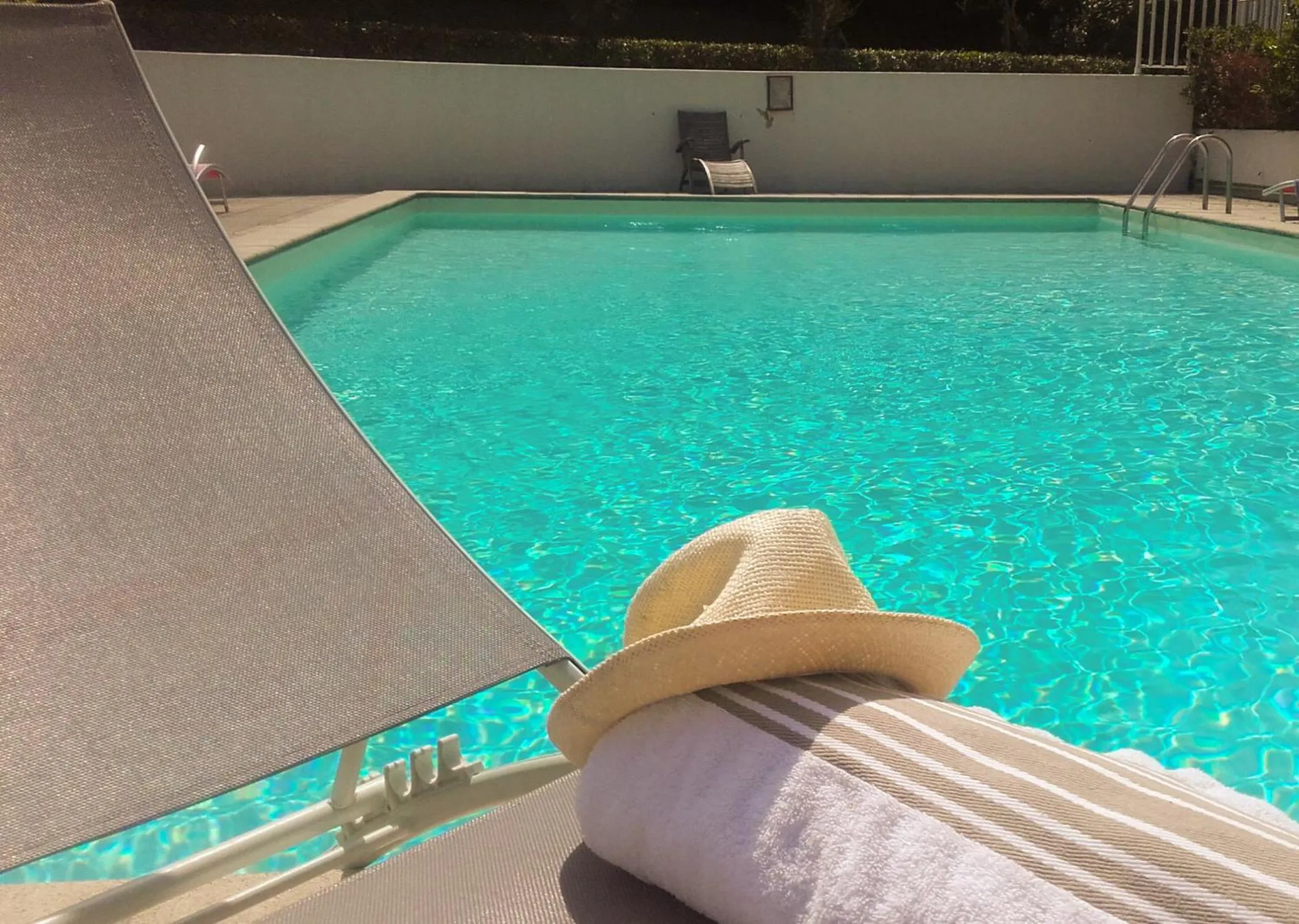 Swimming pool in Hotel Villa Catarie