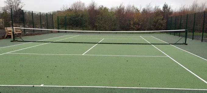 Tennis court in Platinum Lakeside Lodge at Mullans Bay