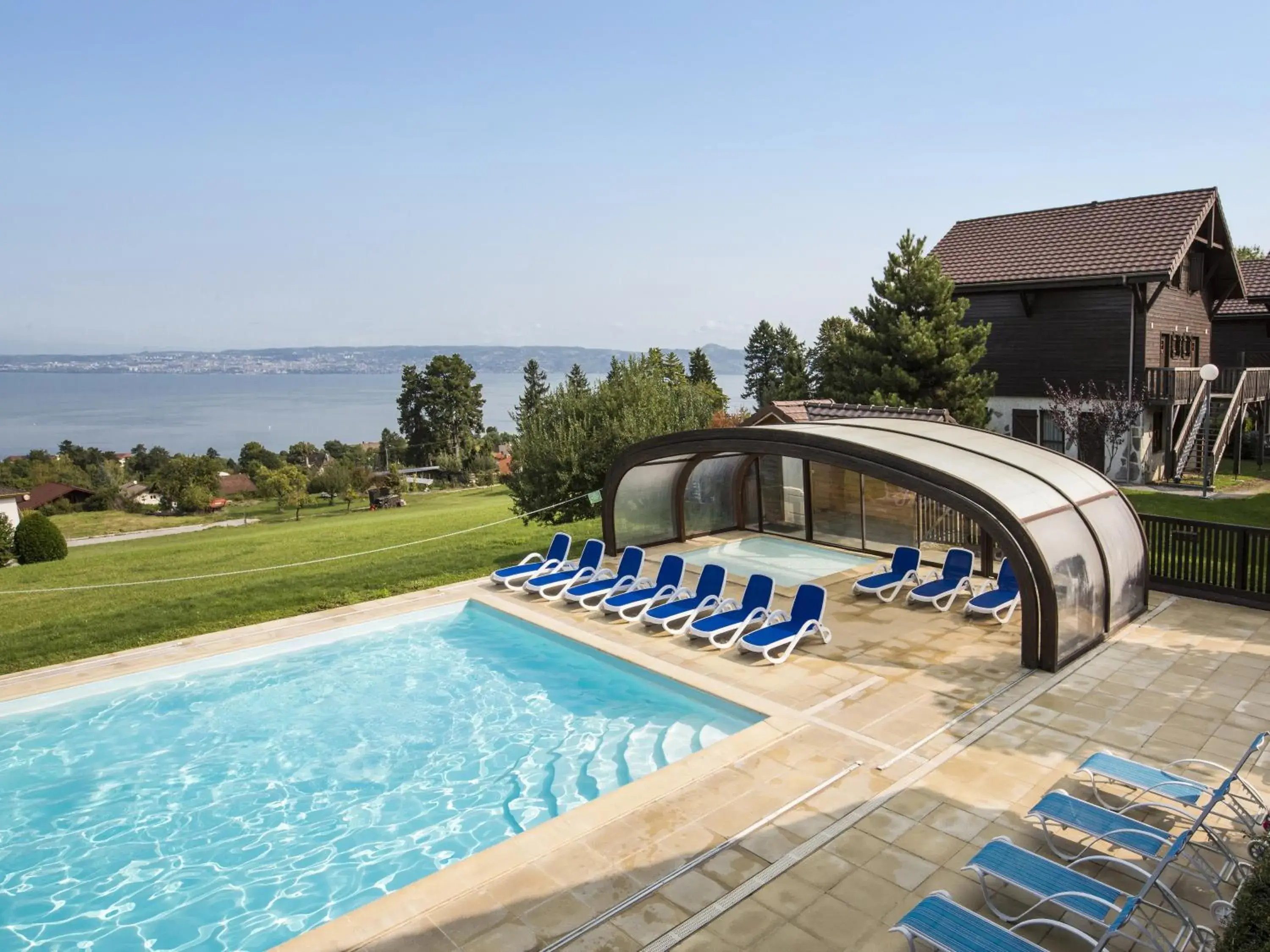 Swimming pool in Résidence Odalys Les Chalets d'Evian Swimming pool in Résidence Odalys Les Chalets d'Evian