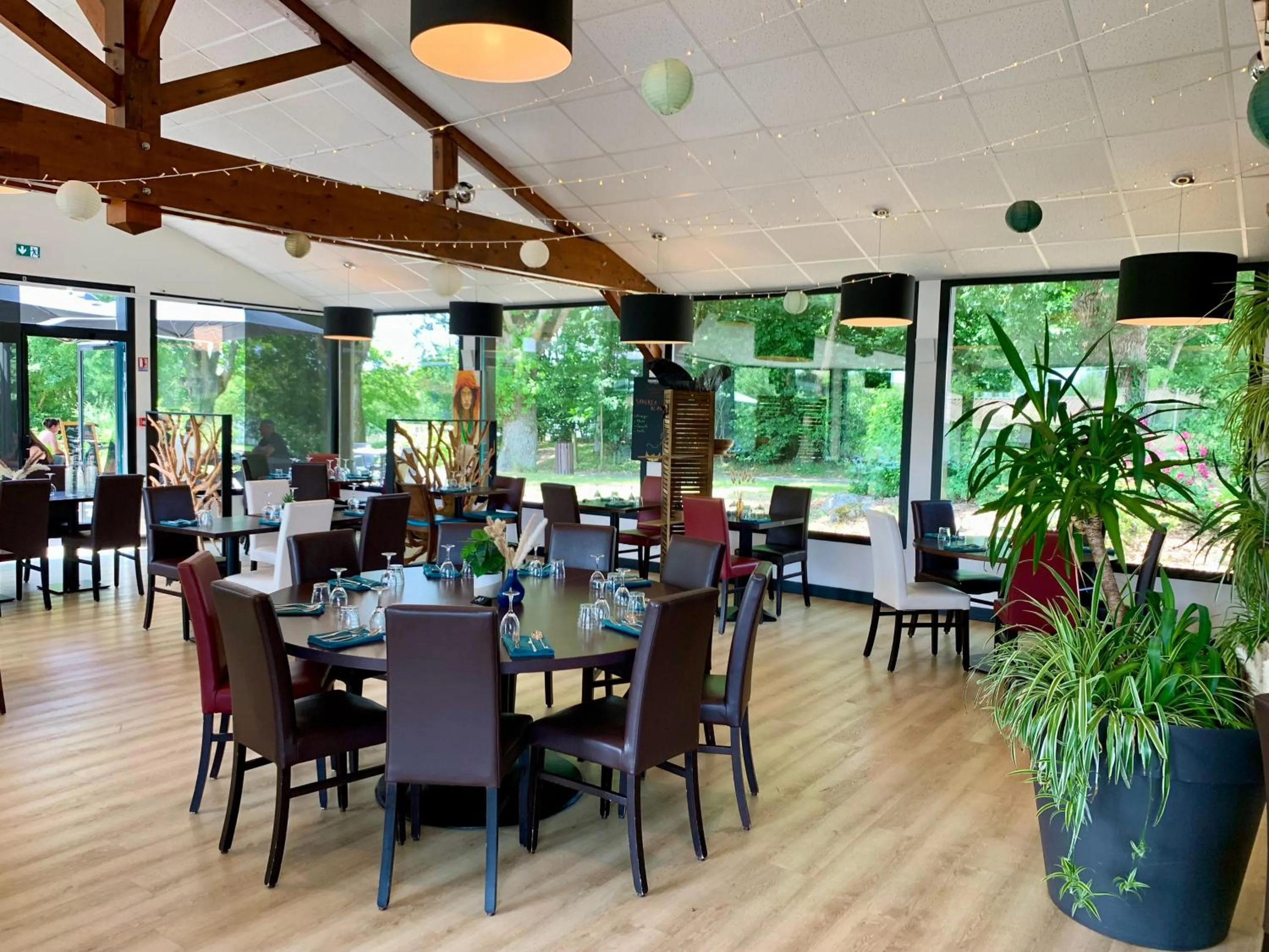 Restaurant/places to eat in Terres de France - Natura Resort Pescalis