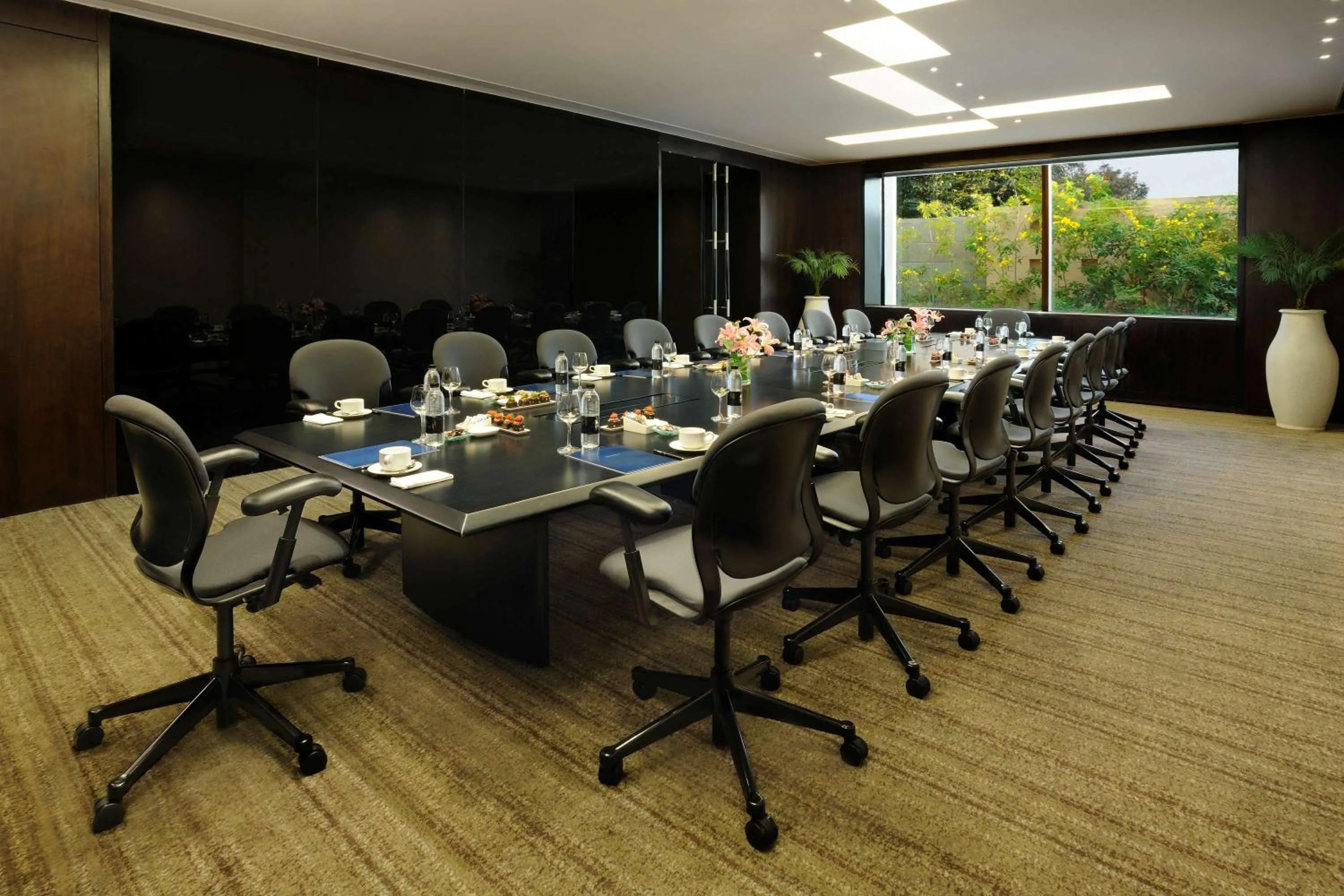 Meeting/conference room in Hilton Bangalore Embassy GolfLinks
