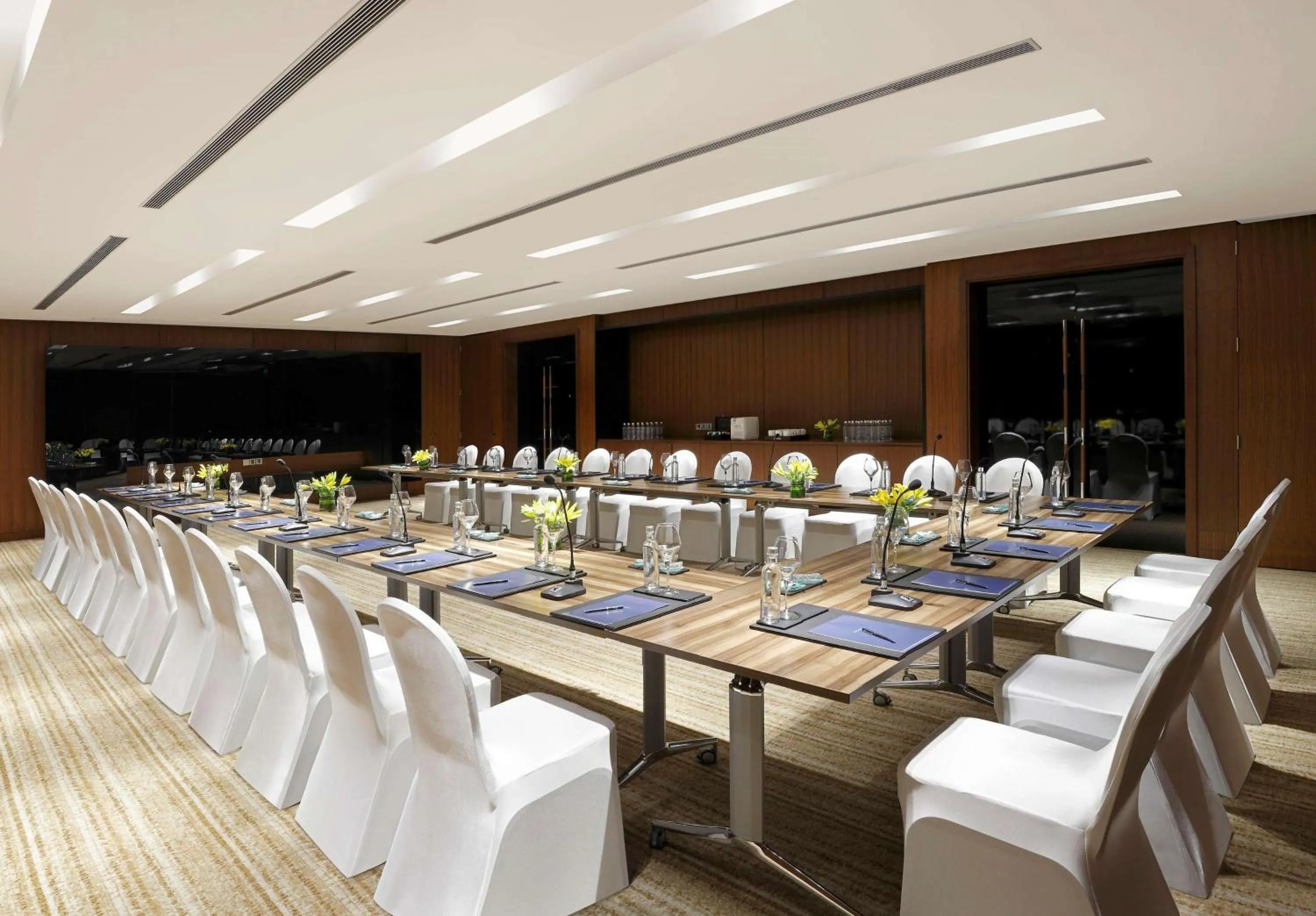 Meeting/conference room in Hilton Bangalore Embassy GolfLinks